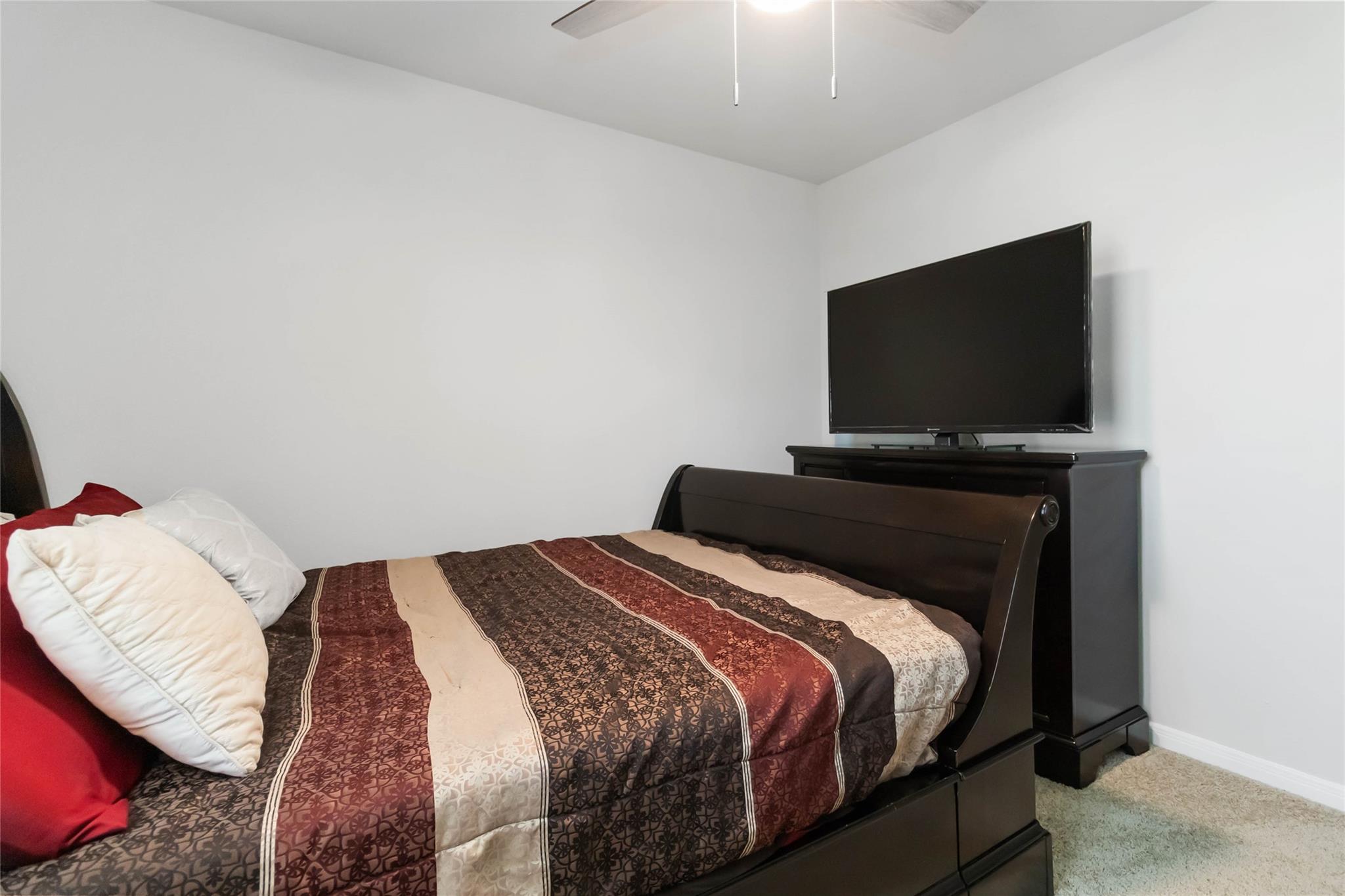 118 Ballyneal Ln, San Marcos, TX 78666