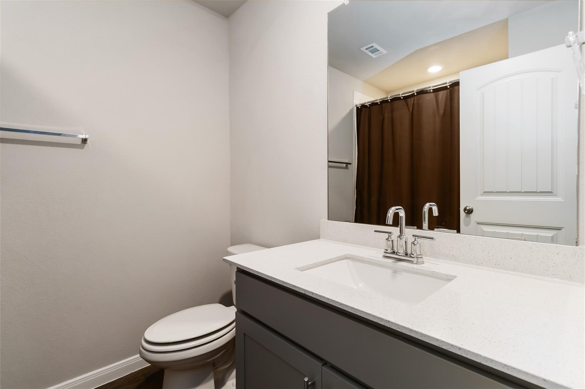 118 Ballyneal Ln, San Marcos, TX 78666