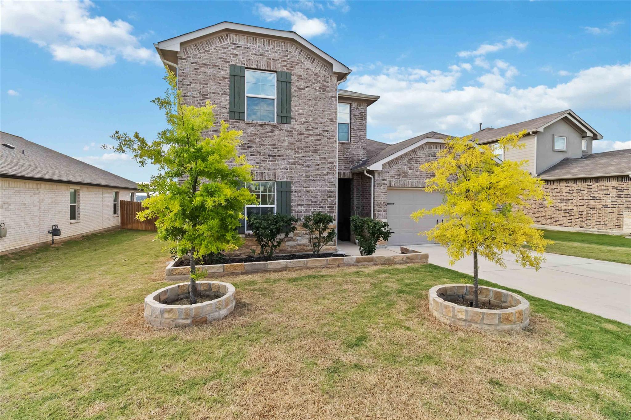 118 Ballyneal Ln, San Marcos, TX 78666