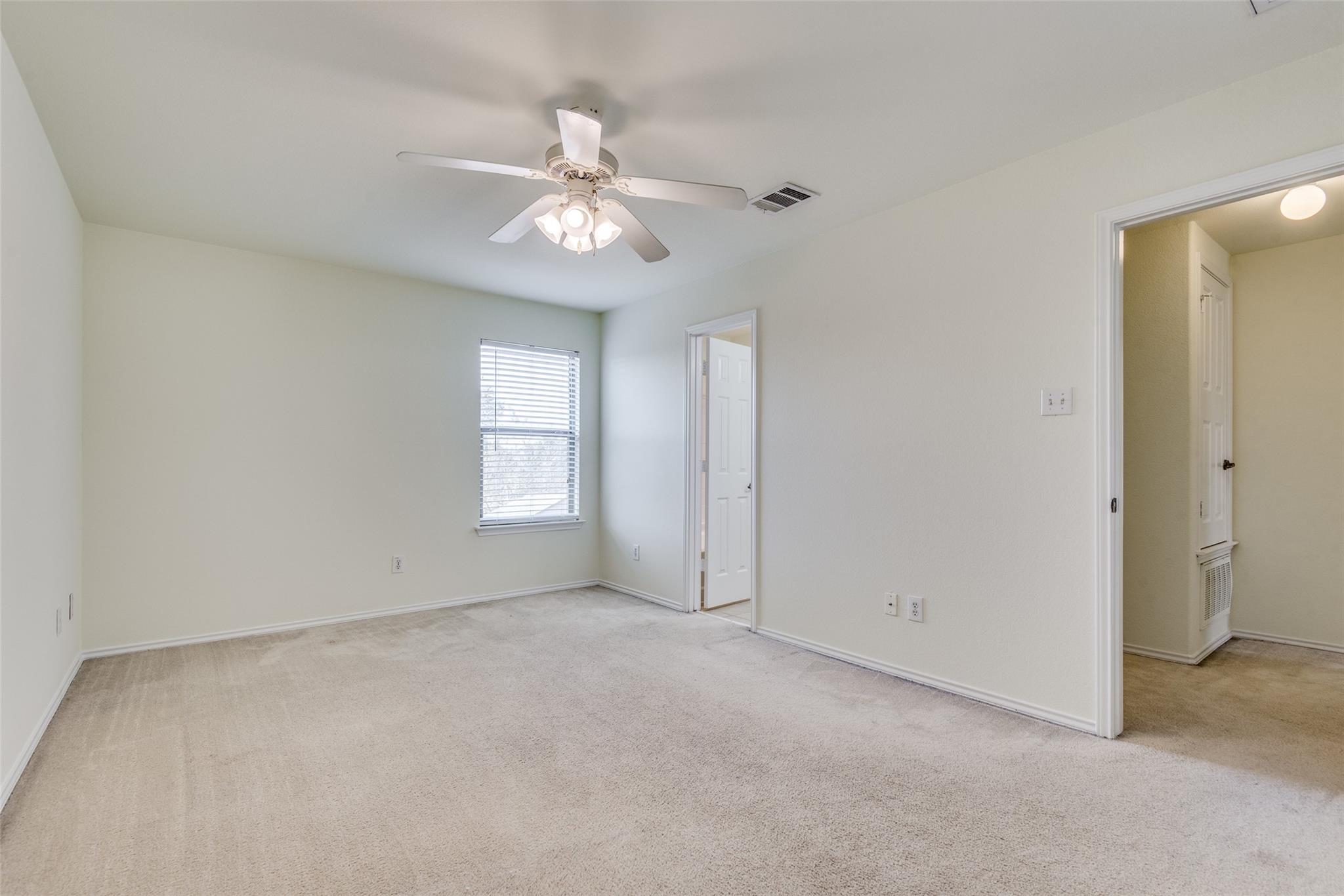 5701 Viewpoint Dr, Austin, TX 78744