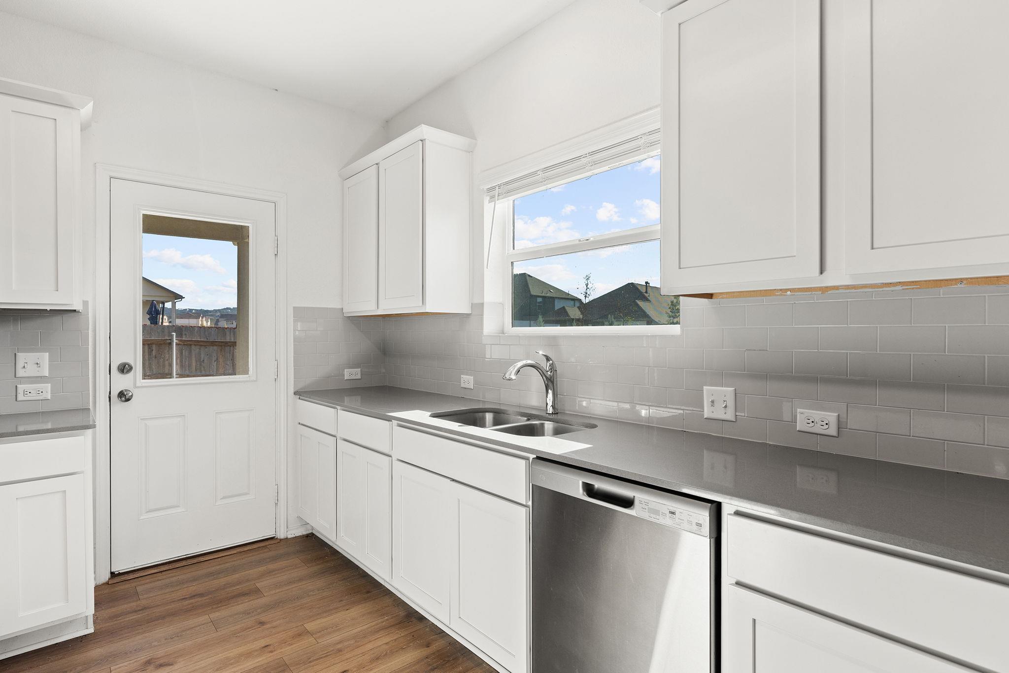 22913 Agave Grove Dr, Lago Vista, TX 78645