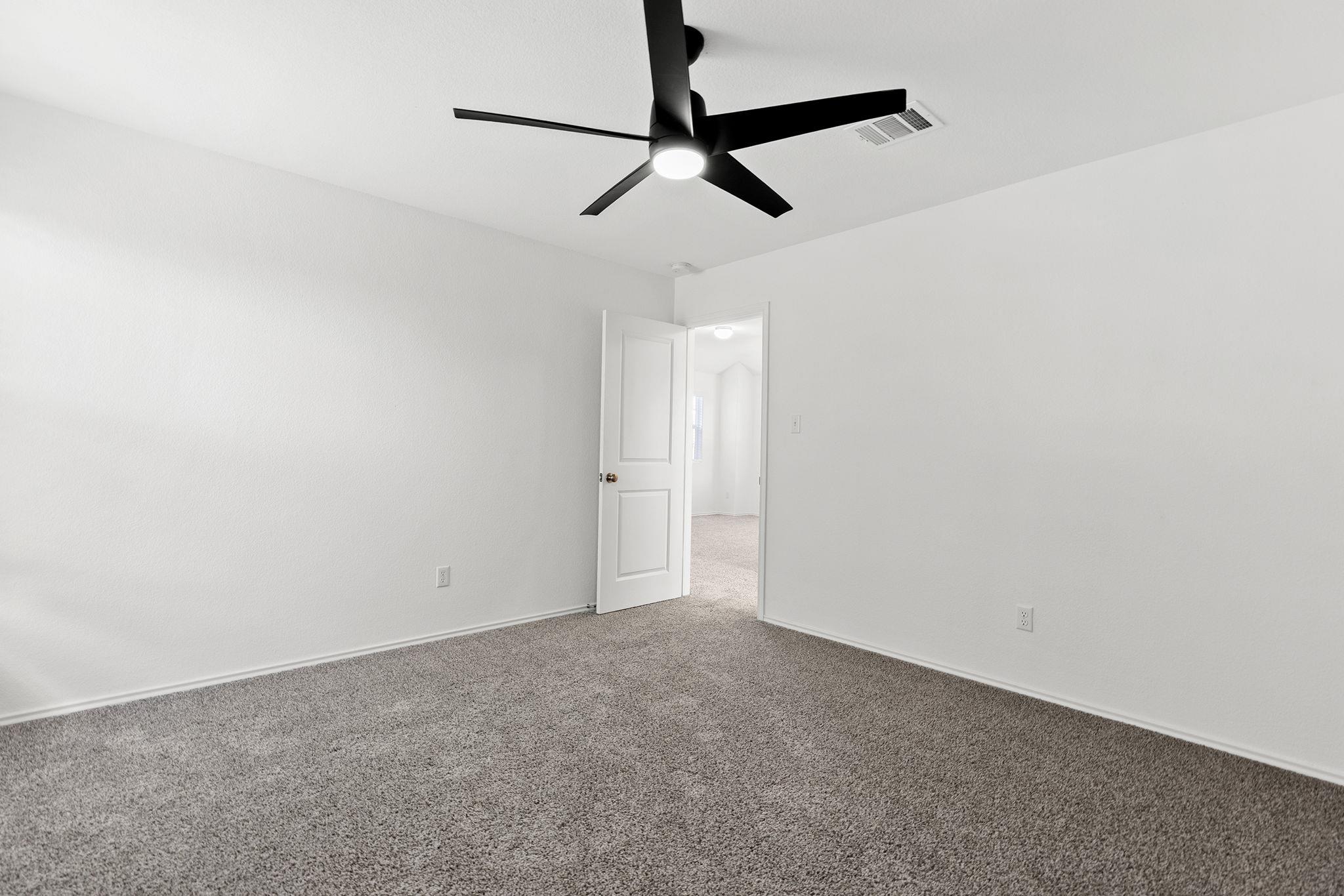 22913 Agave Grove Dr, Lago Vista, TX 78645