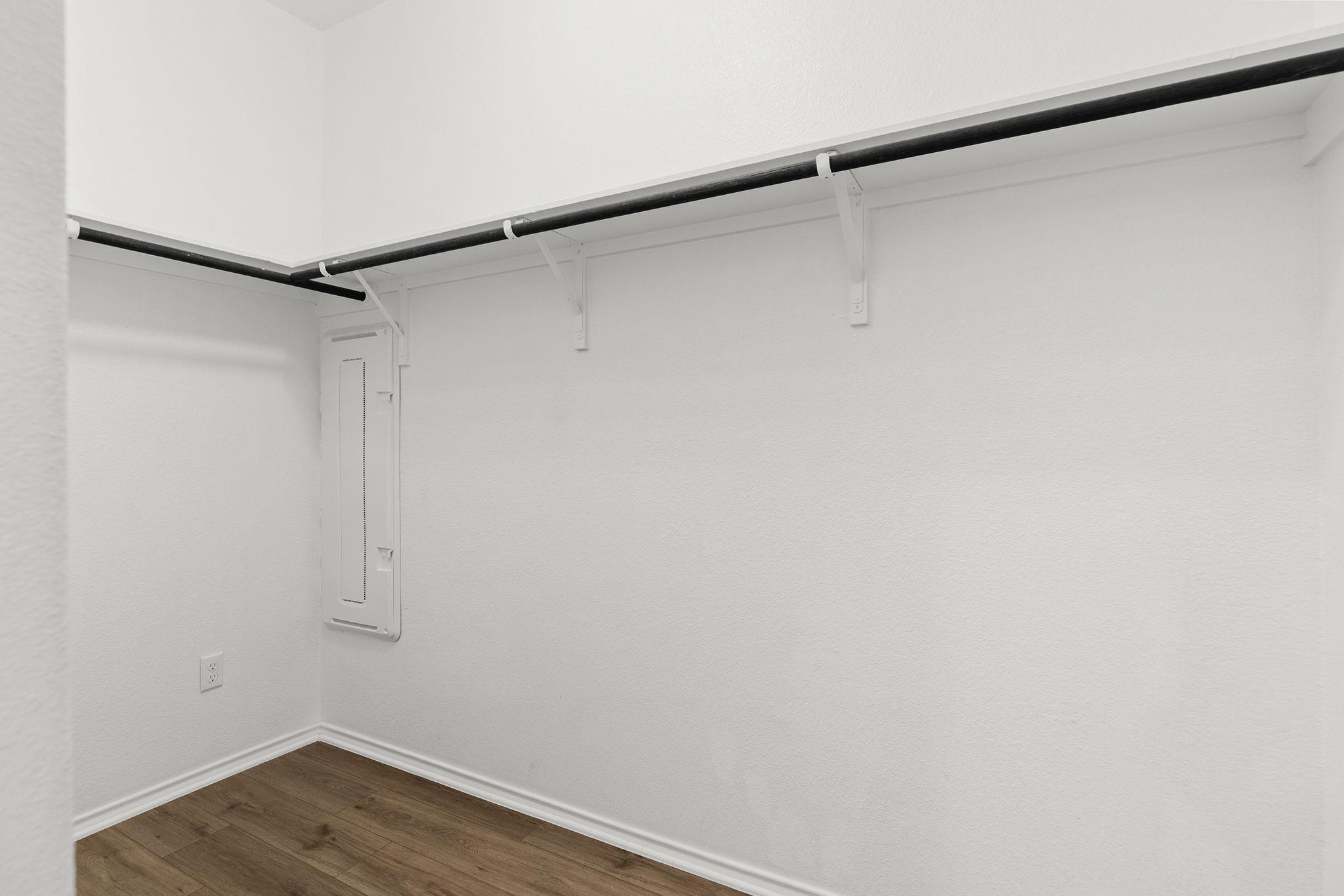 22913 Agave Grove Dr, Lago Vista, TX 78645