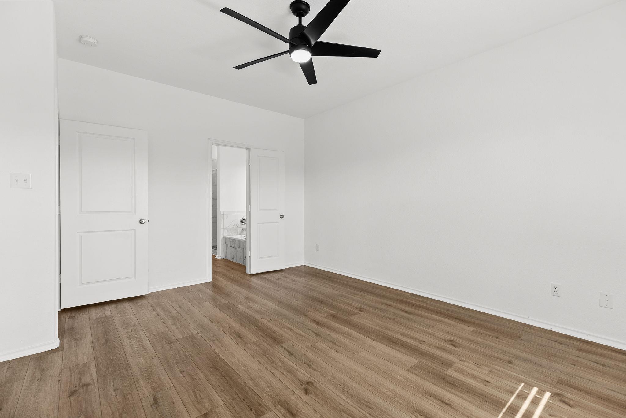 22913 Agave Grove Dr, Lago Vista, TX 78645