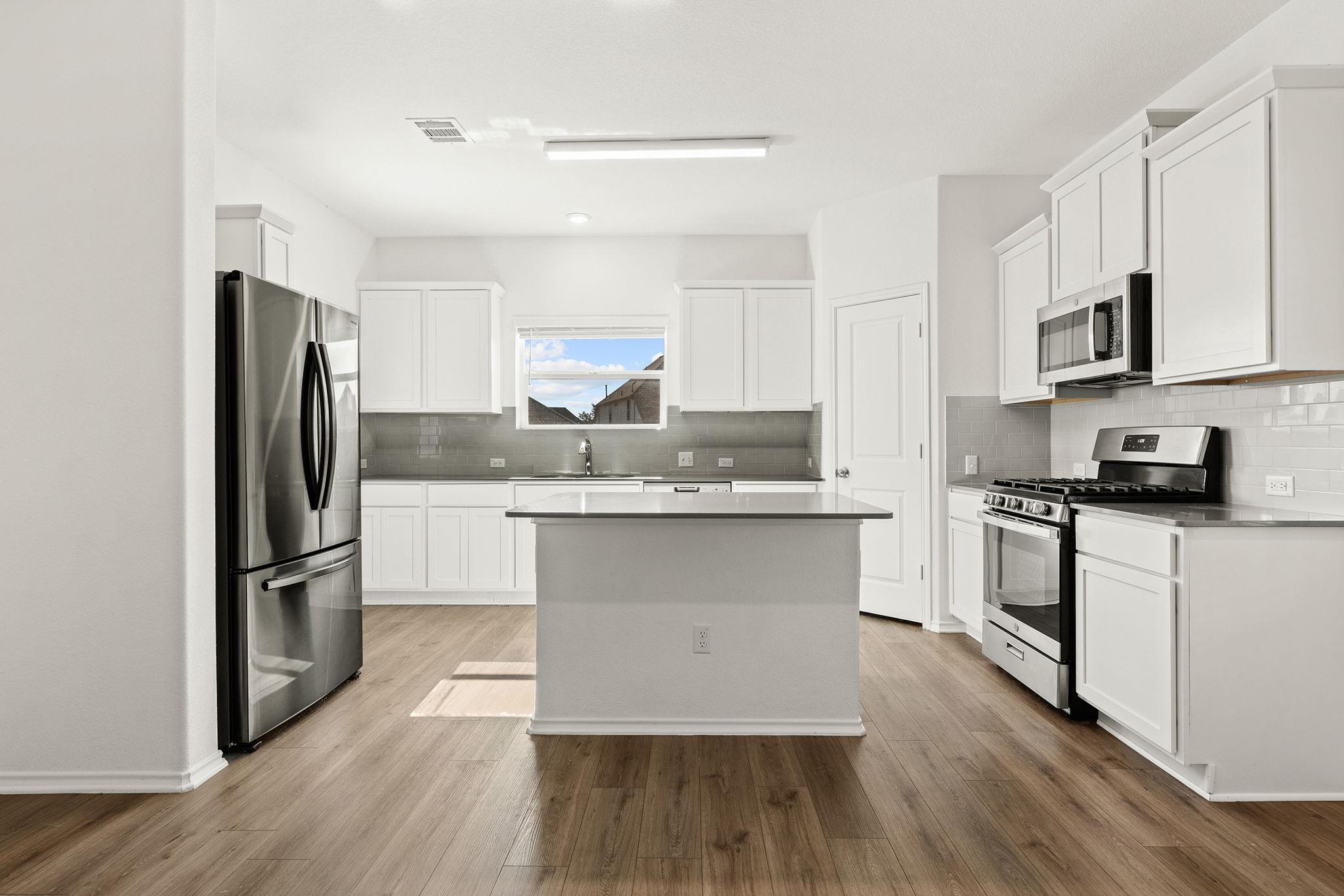 22913 Agave Grove Dr, Lago Vista, TX 78645