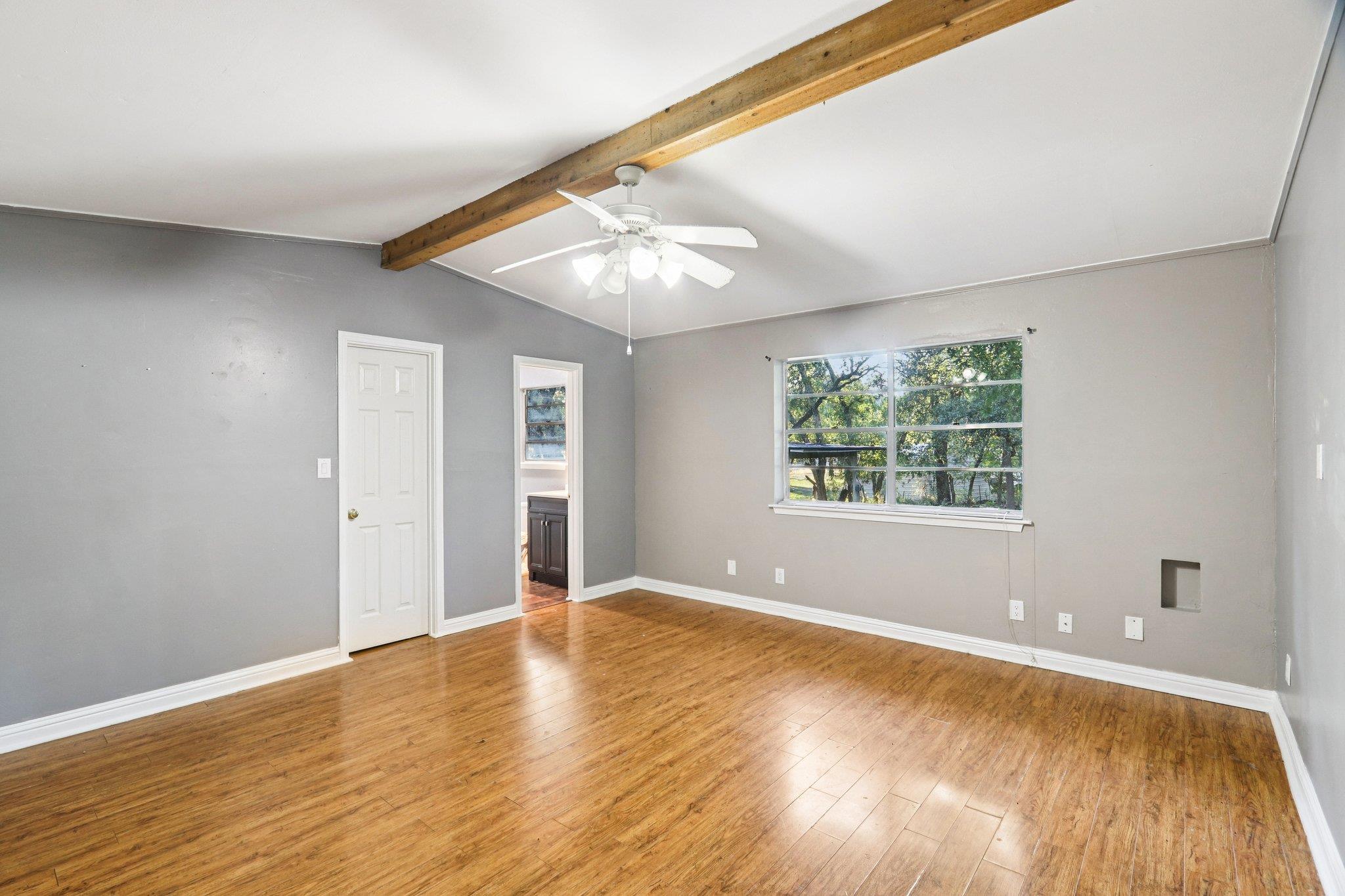 24007 Windy Valley Rd, Leander, TX 78641