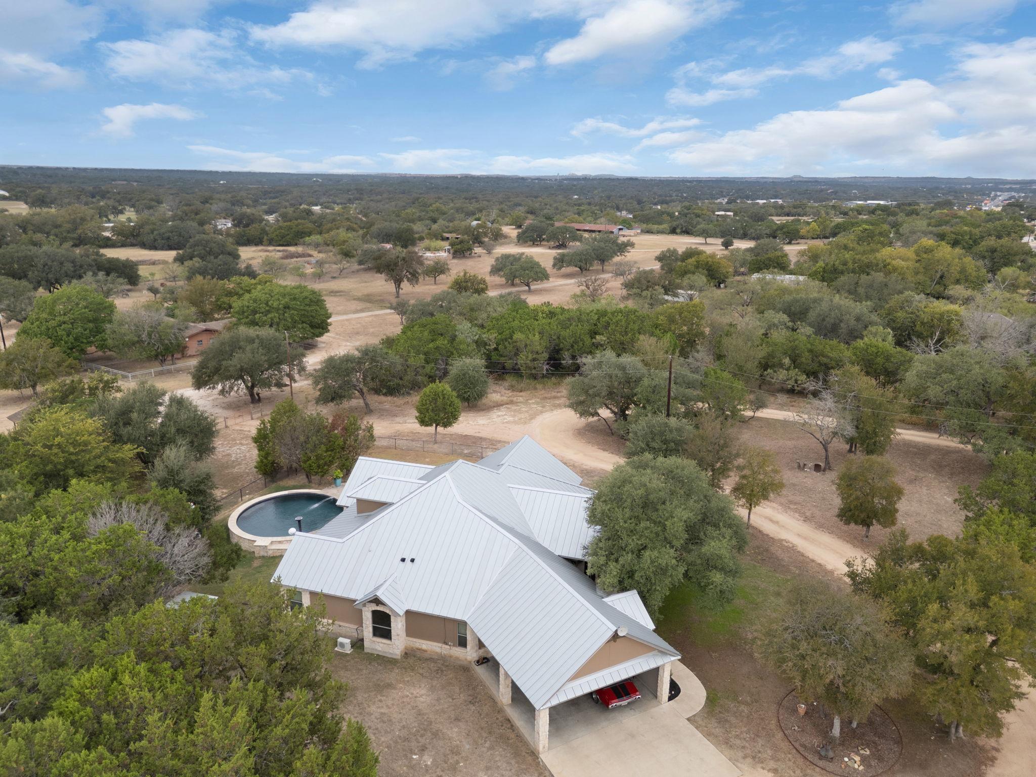 430 Supple Dr, Lampasas, TX 76550