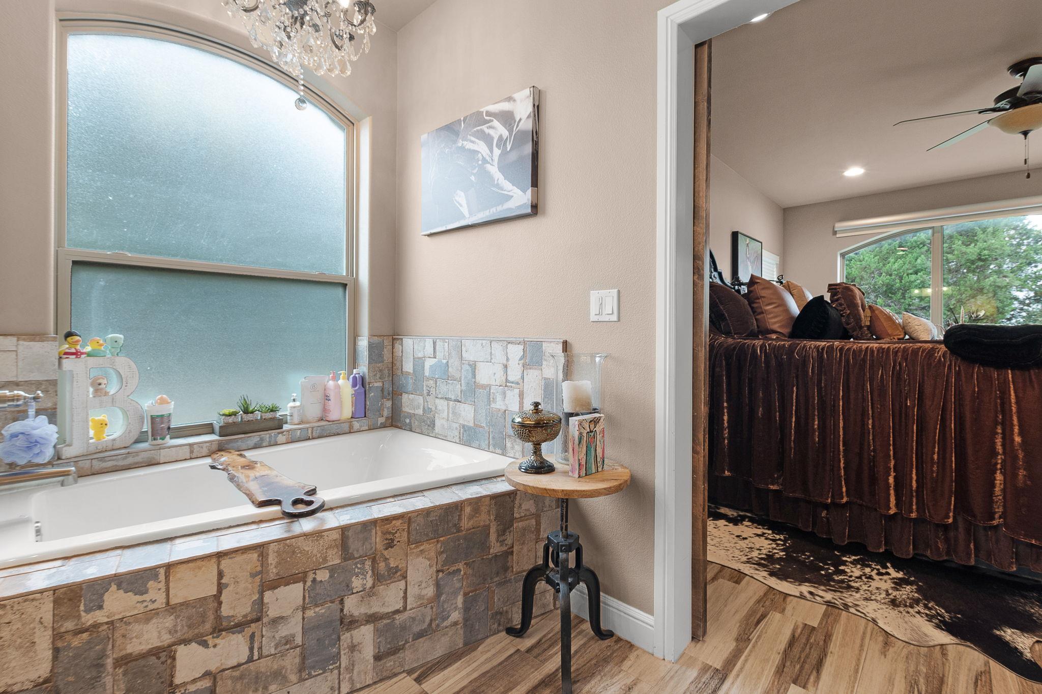 430 Supple Dr, Lampasas, TX 76550