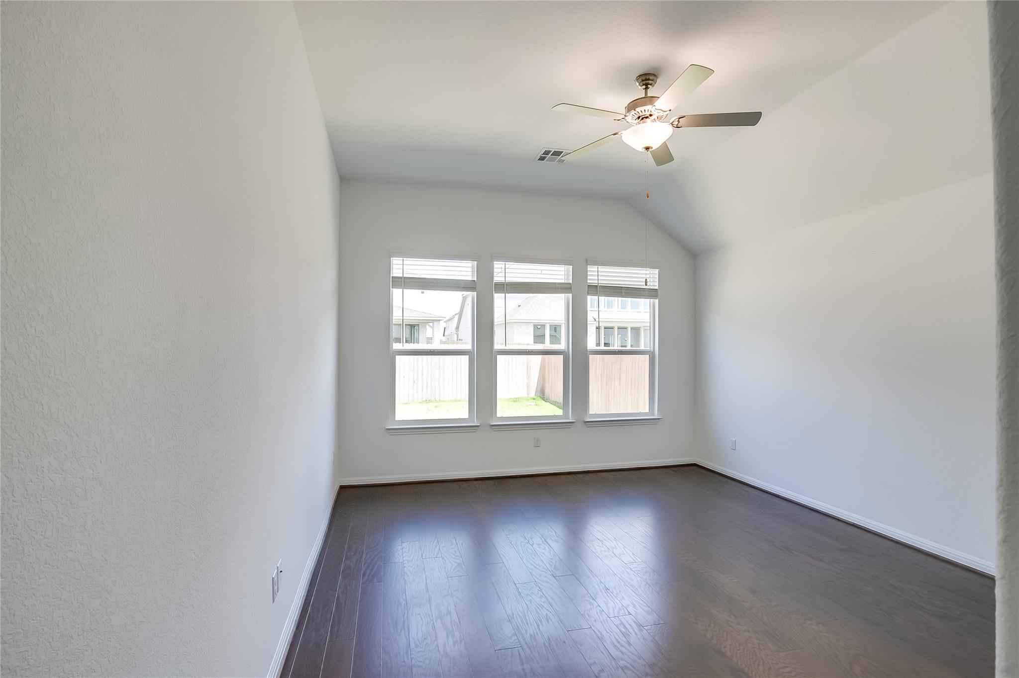 220 Berean Ln, Liberty Hill, TX 78642