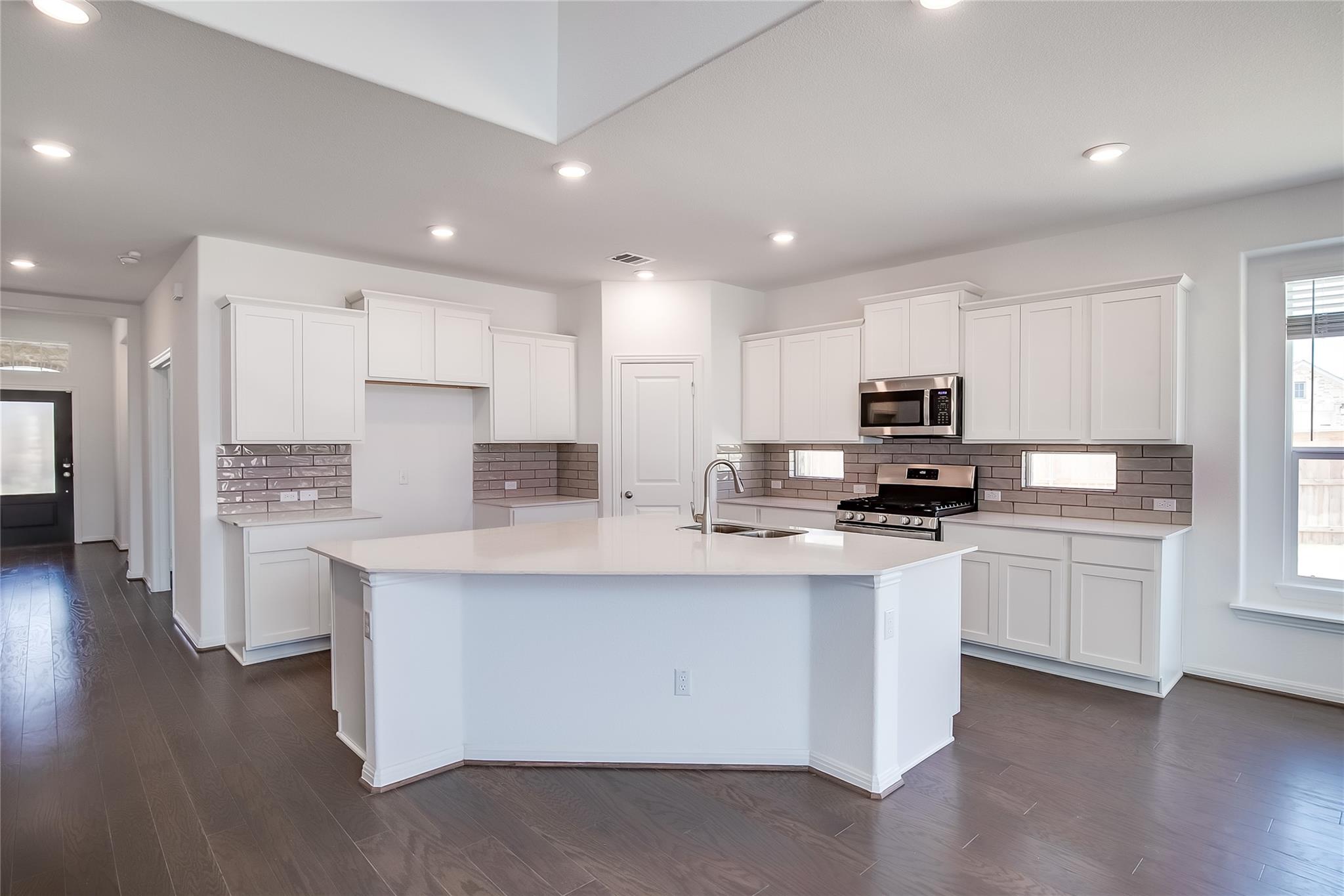 220 Berean Ln, Liberty Hill, TX 78642