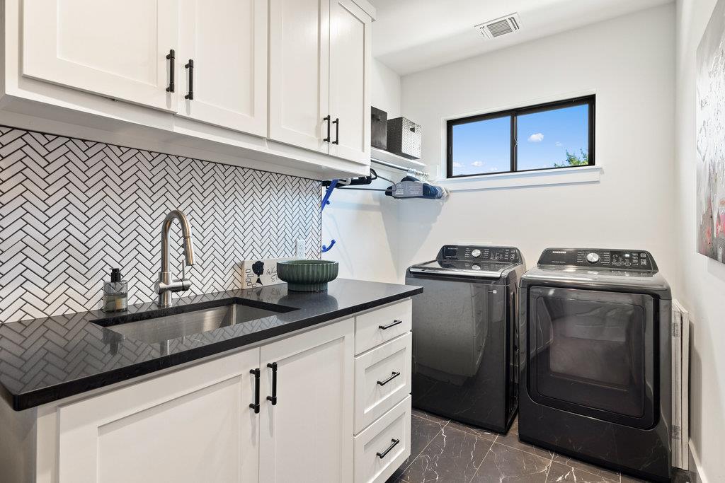 223 Golden Bear Dr, Austin, TX 78738