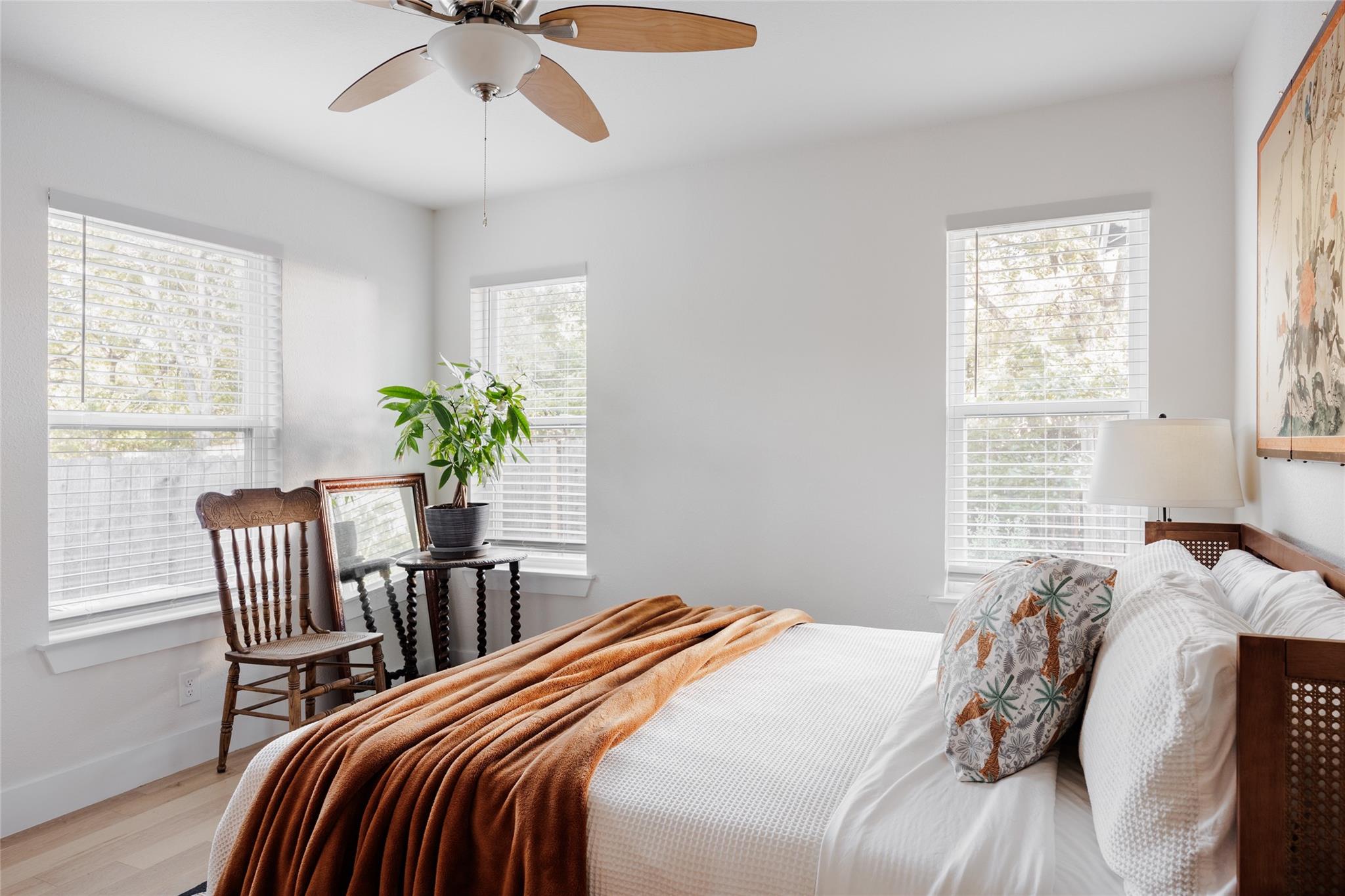 827 Gullett St, Austin, TX 78702