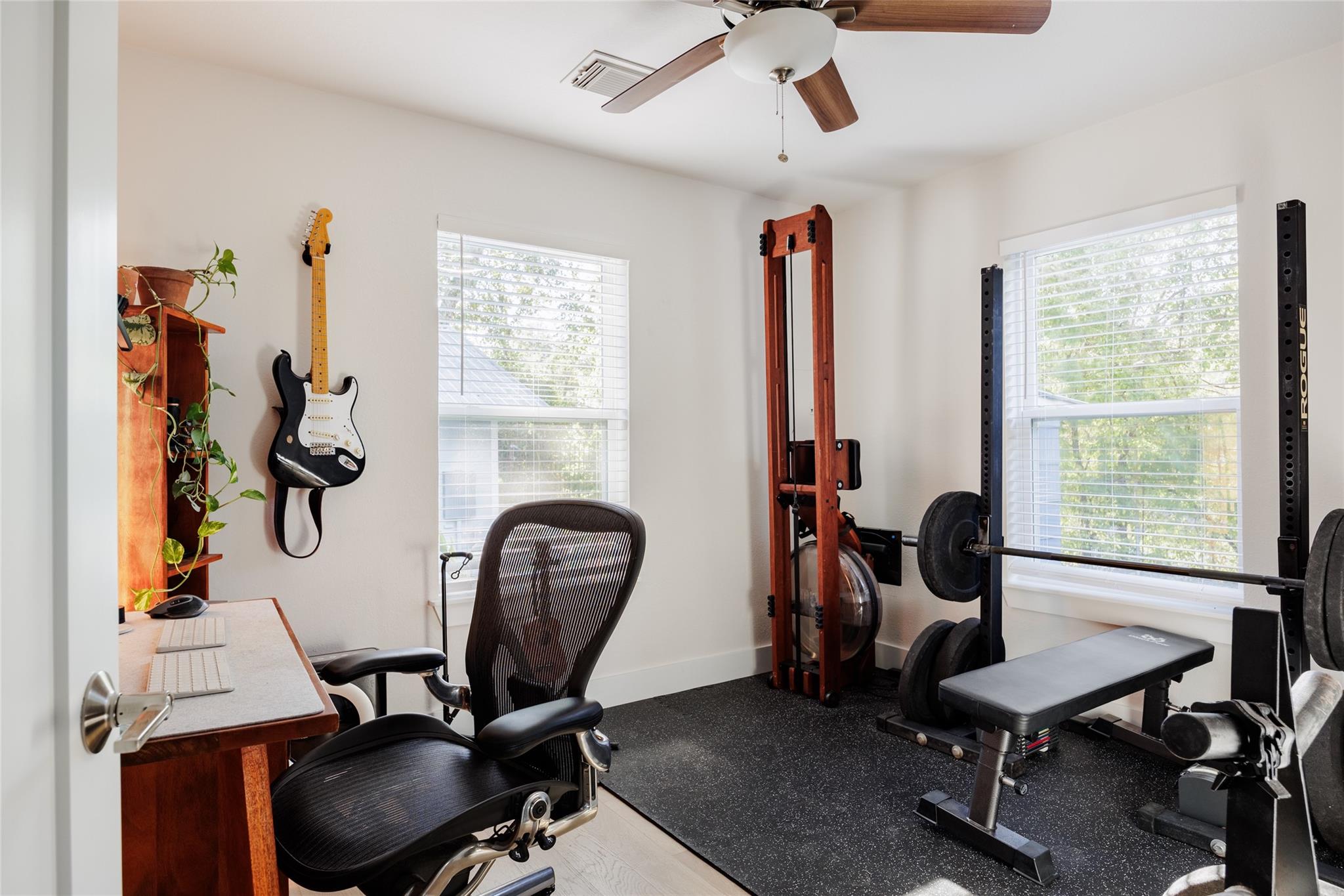 827 Gullett St, Austin, TX 78702