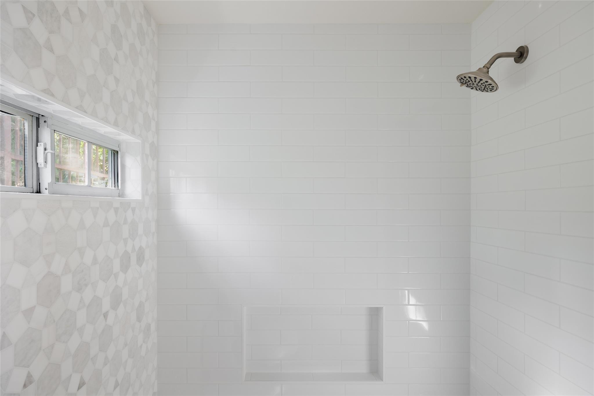 827 Gullett St, Austin, TX 78702