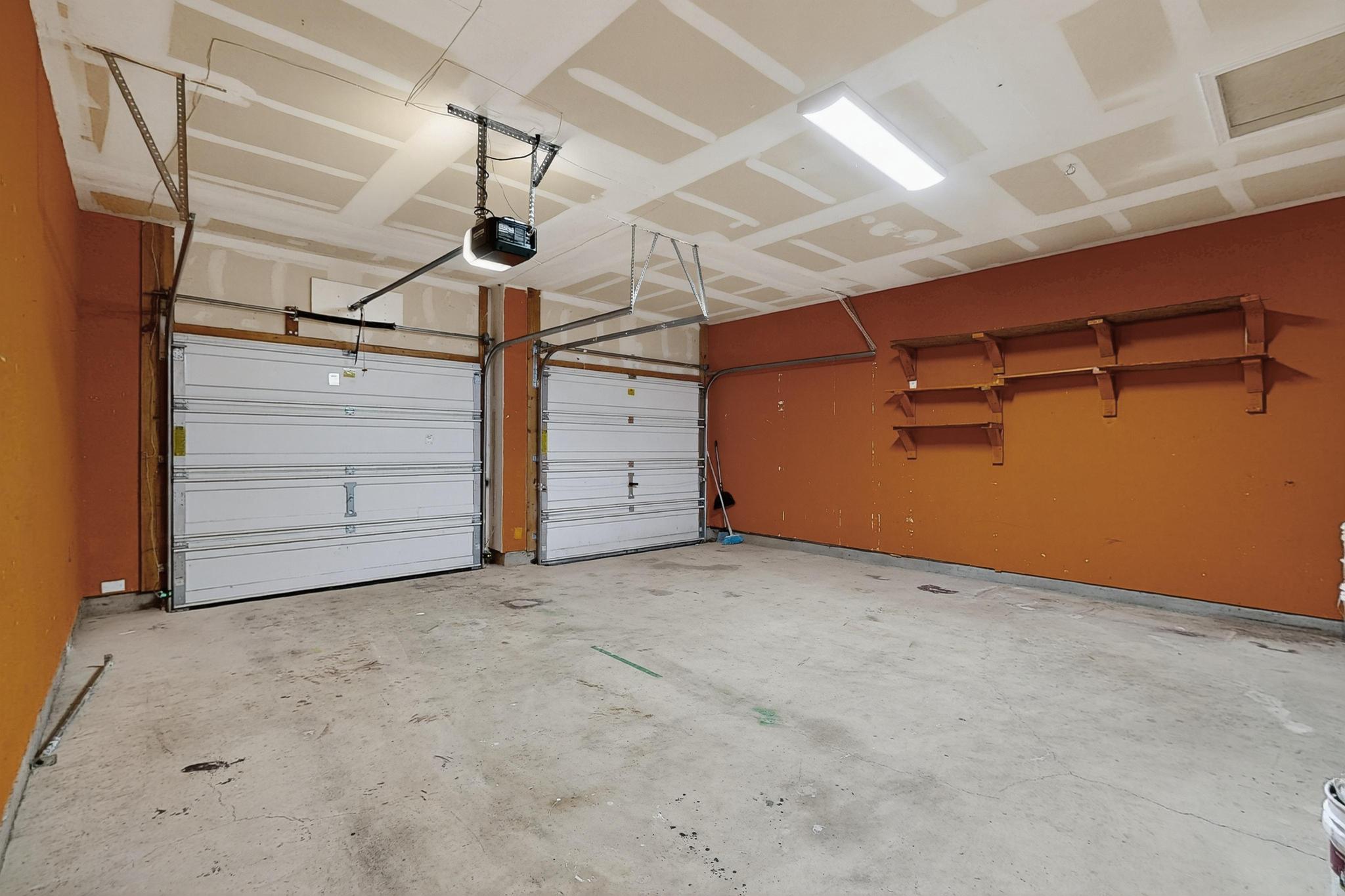 221 Sunnyside Dr, Kyle, TX 78640