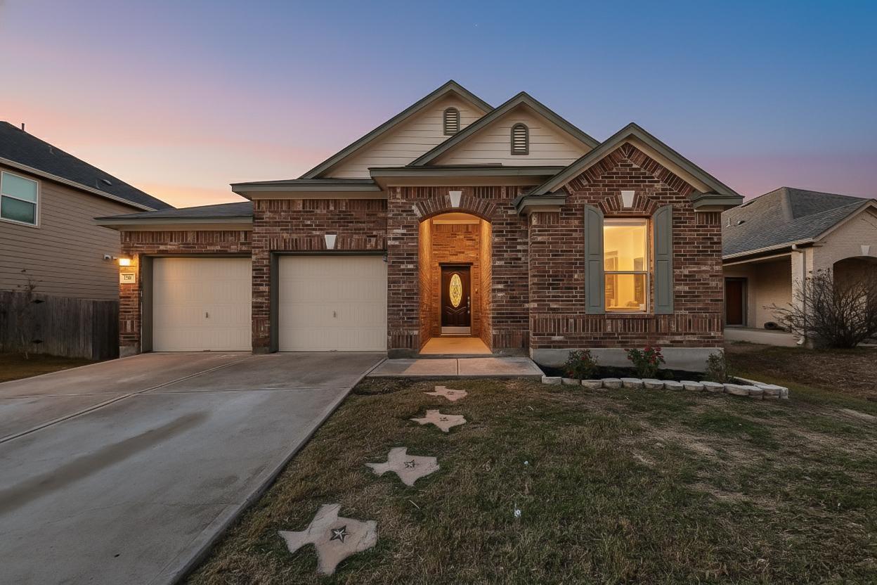221 Sunnyside Dr, Kyle, TX 78640