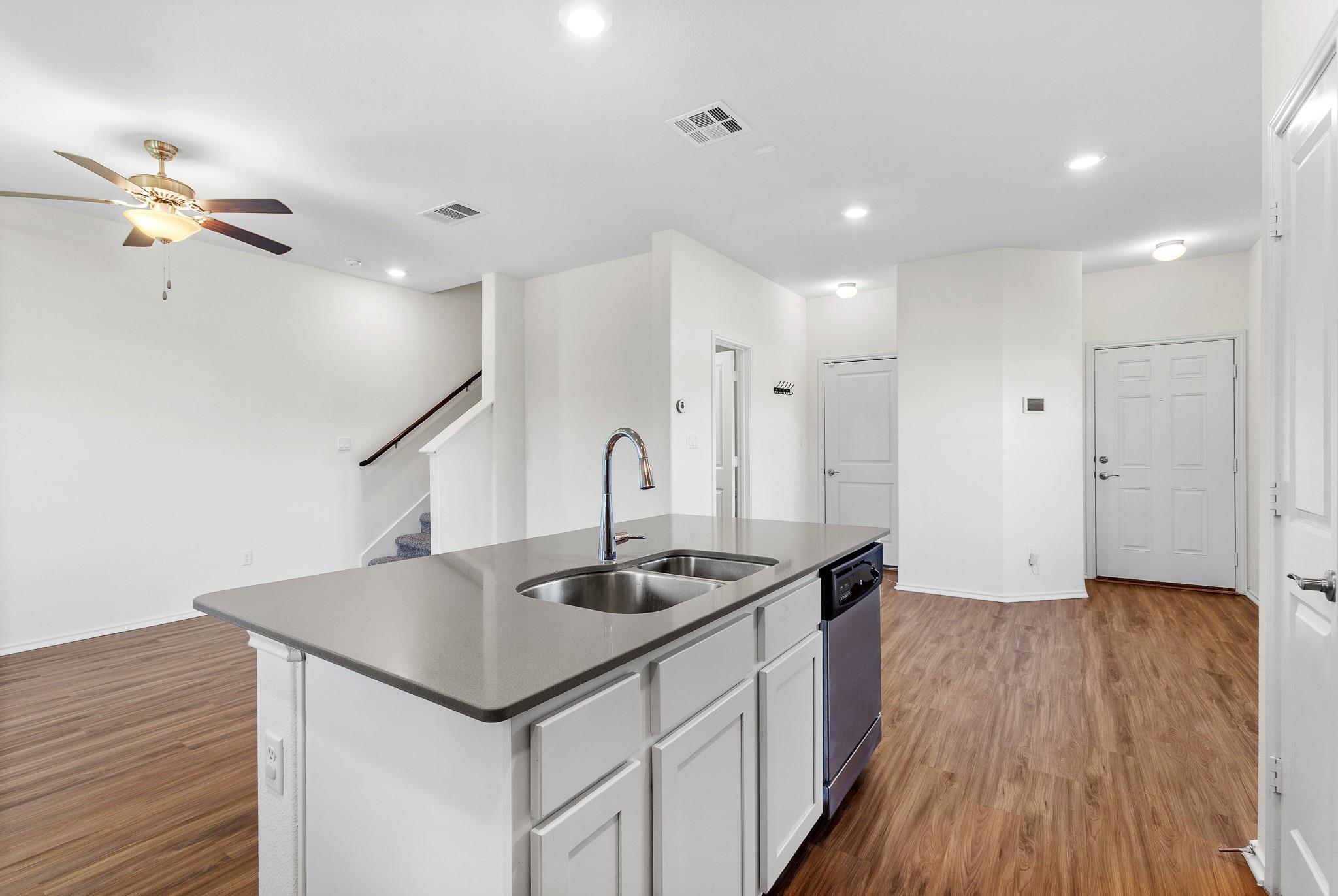 189 Andross Ln, Bastrop, TX 78602