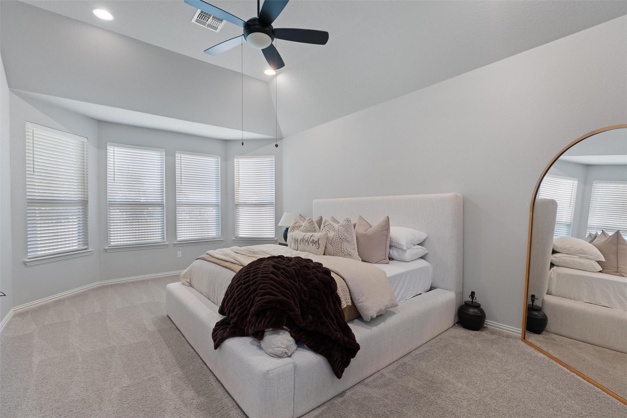 12804 Mission River Dr, Manchaca, TX 78652