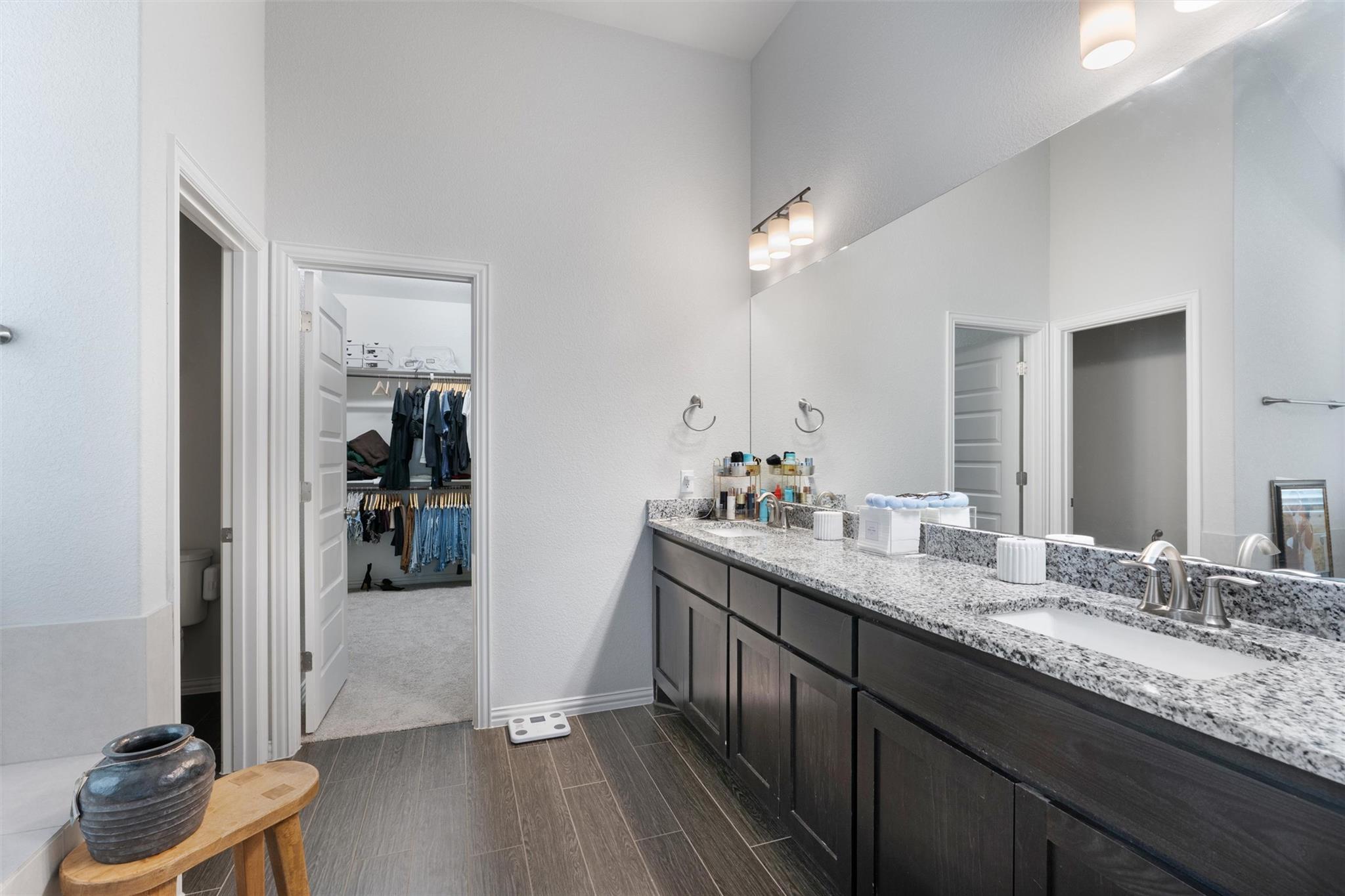 12804 Mission River Dr, Manchaca, TX 78652