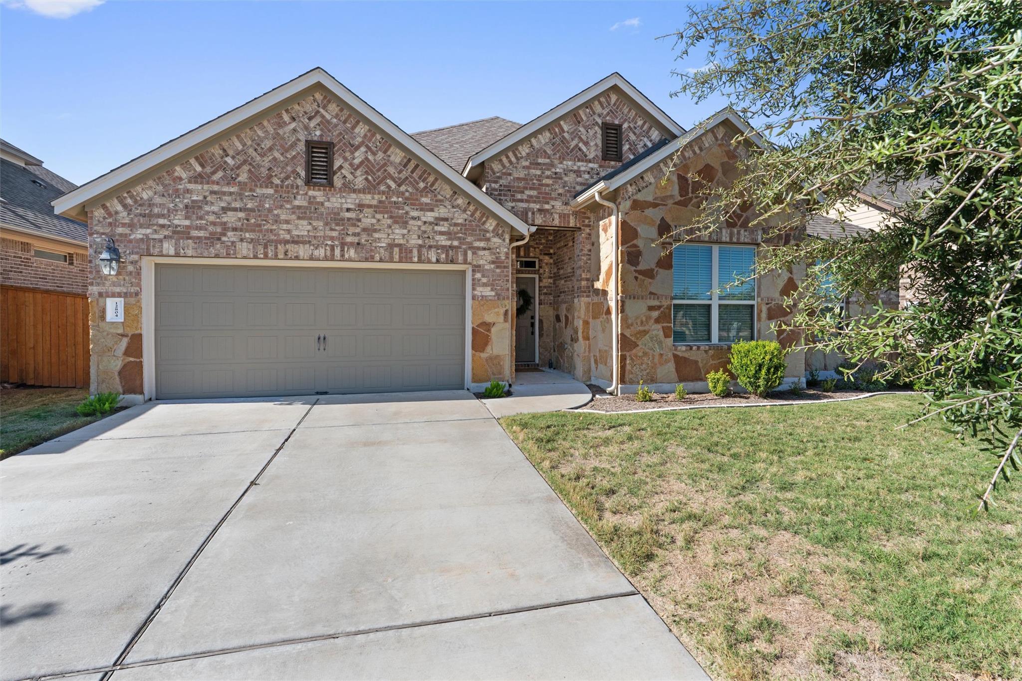 12804 Mission River Dr, Manchaca, TX 78652