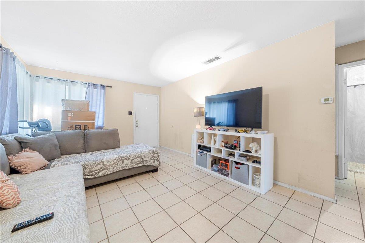 10410 Little Pebble Dr, Austin, TX 78758