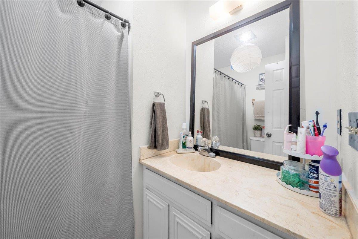 10410 Little Pebble Dr, Austin, TX 78758