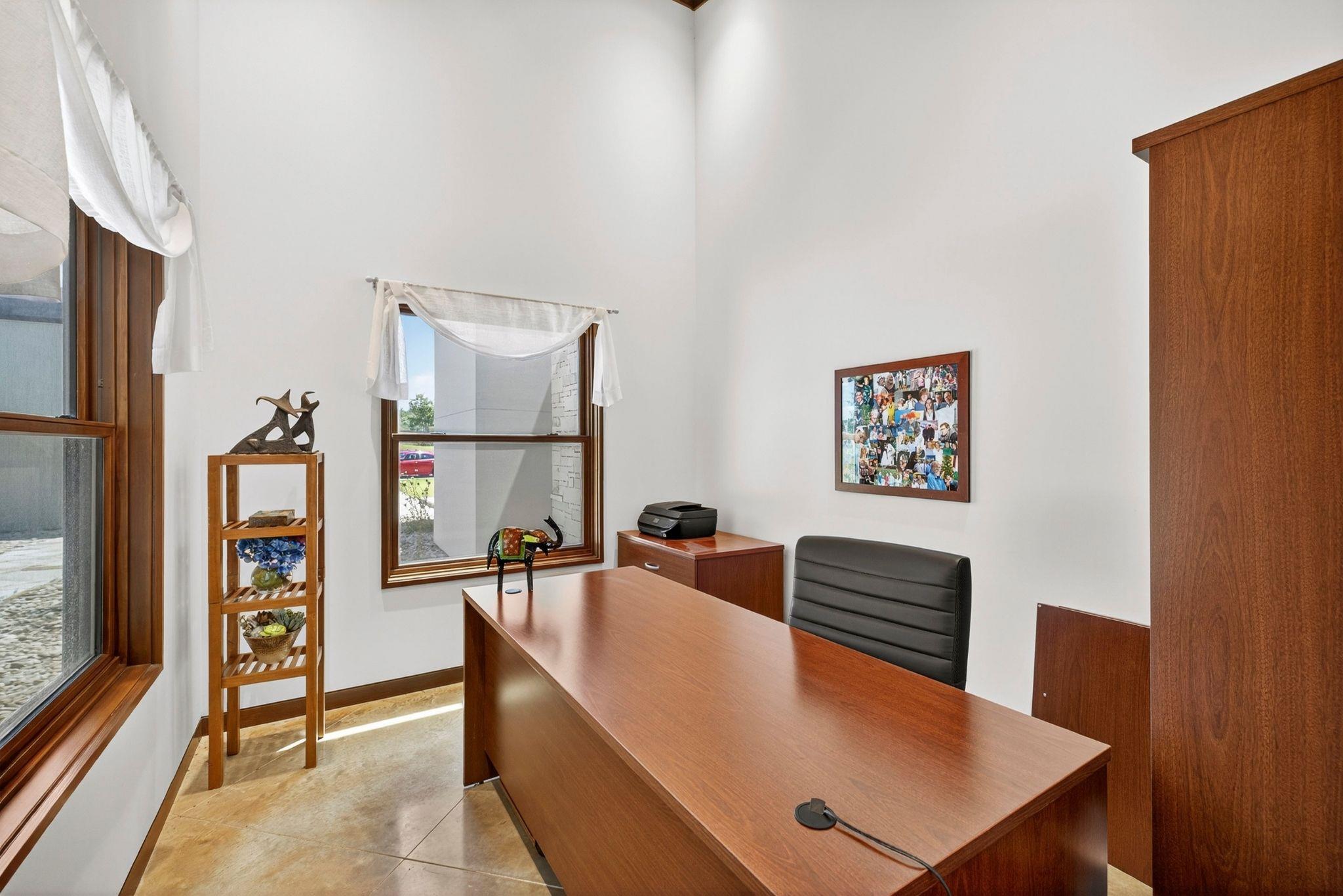 353 Agarita Way, Johnson City, TX 78636