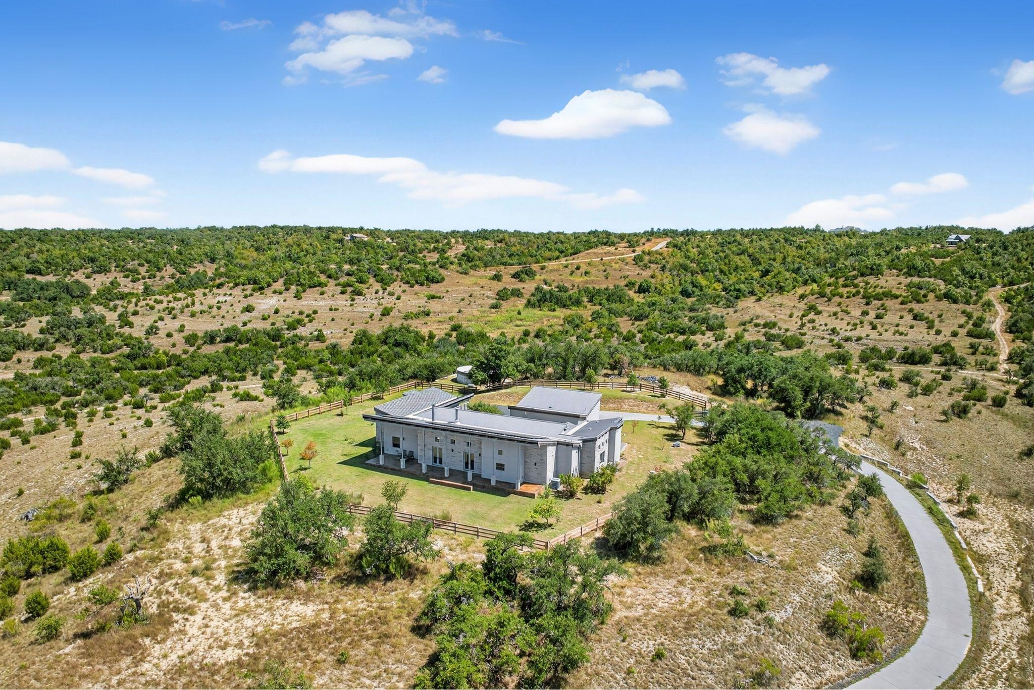 353 Agarita Way, Johnson City, TX 78636