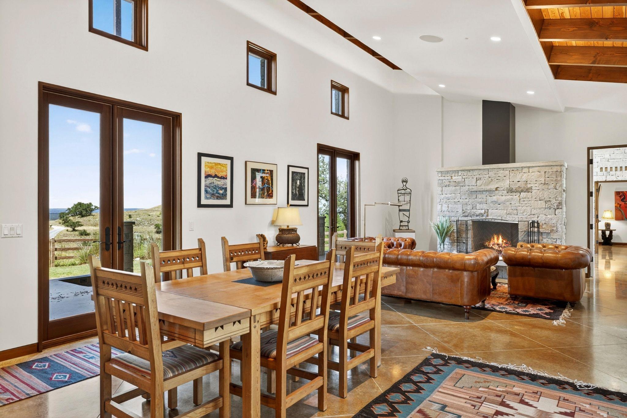 353 Agarita Way, Johnson City, TX 78636