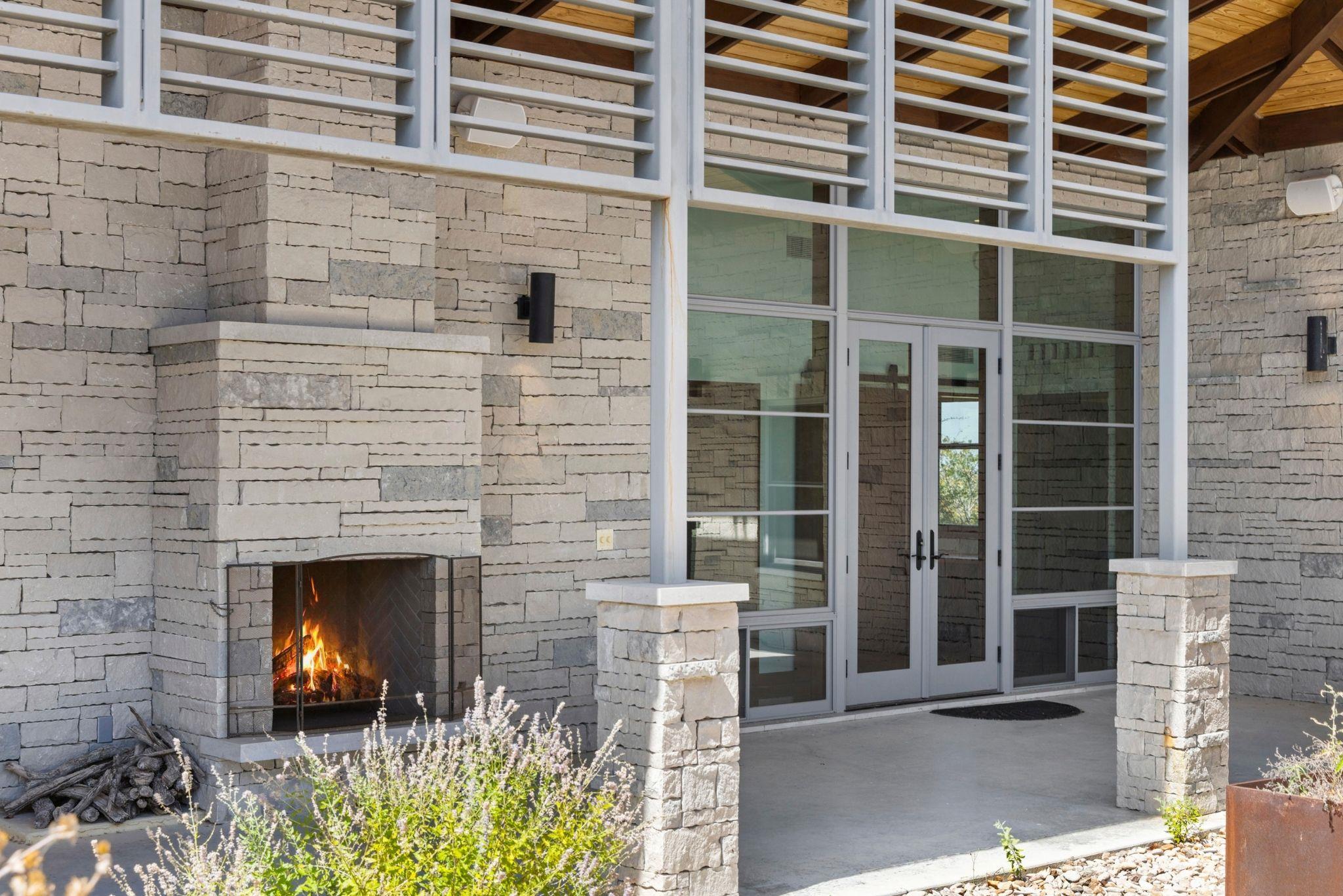 353 Agarita Way, Johnson City, TX 78636