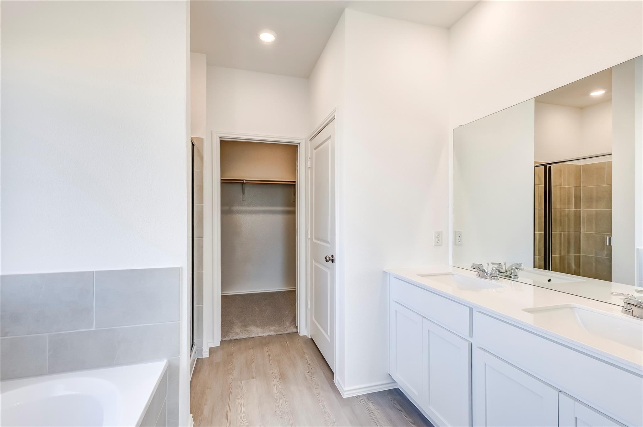 102 Miglia St, Hutto, TX 78634