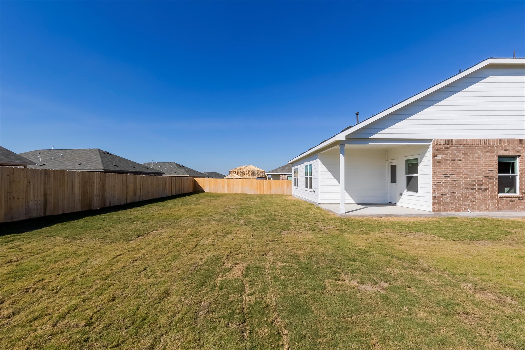 102 Miglia St, Hutto, TX 78634