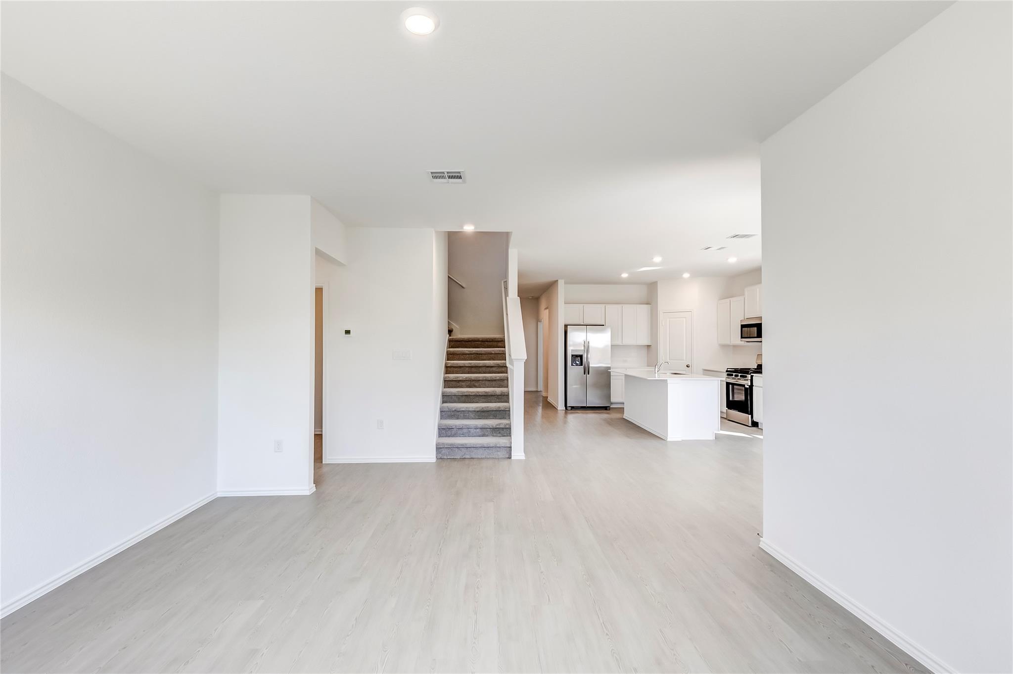 102 Miglia St, Hutto, TX 78634