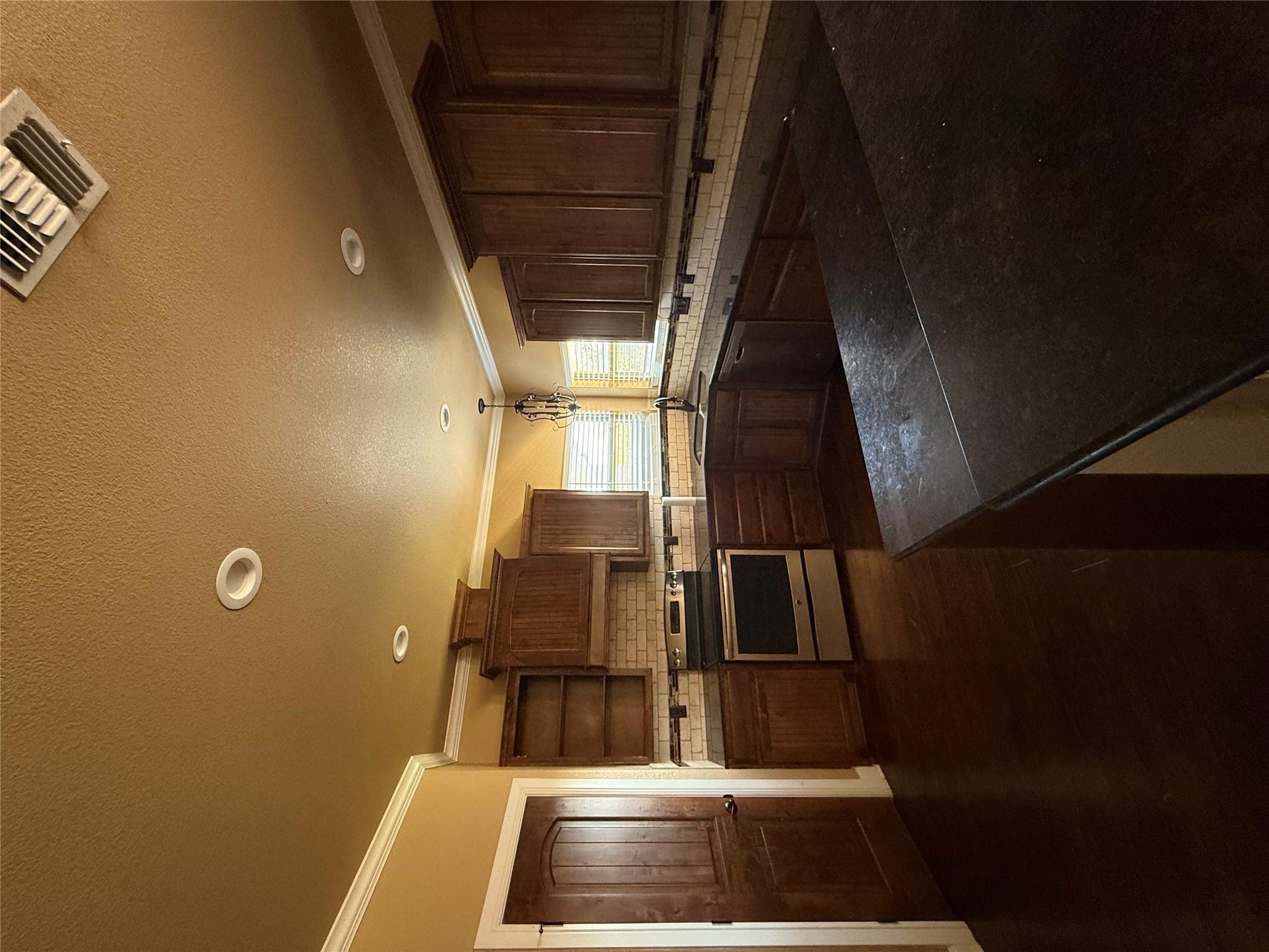 329 Jake Dr, Jarrell, TX 76537