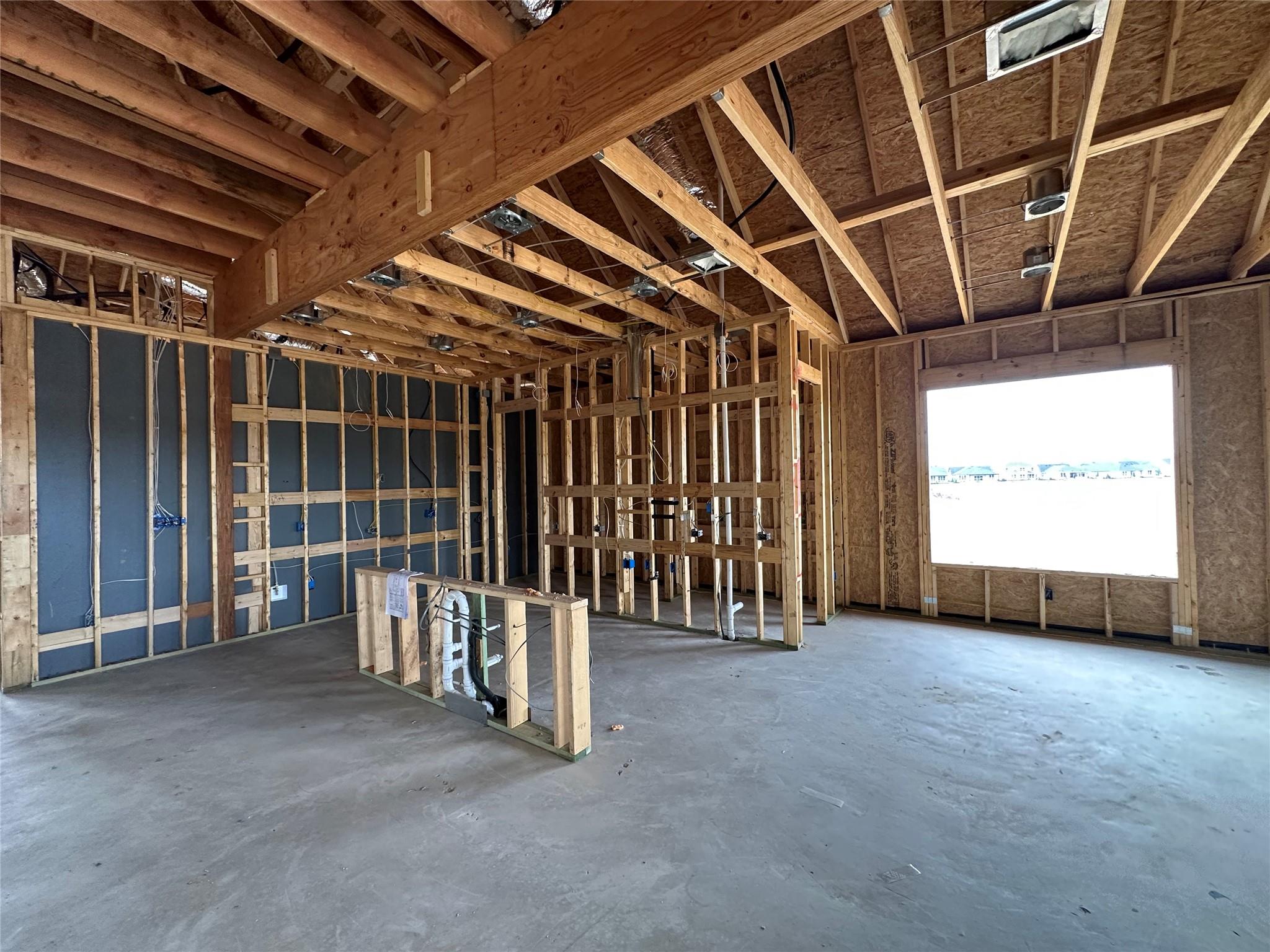 144 Agua Dulce, Bastrop, TX 78602