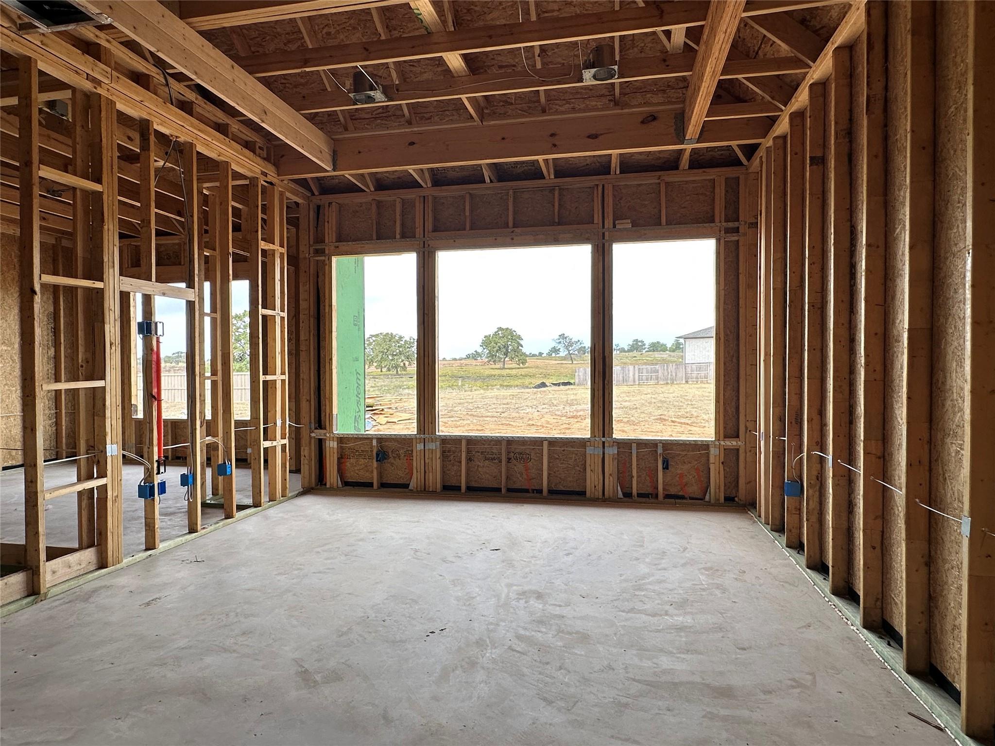 144 Agua Dulce, Bastrop, TX 78602