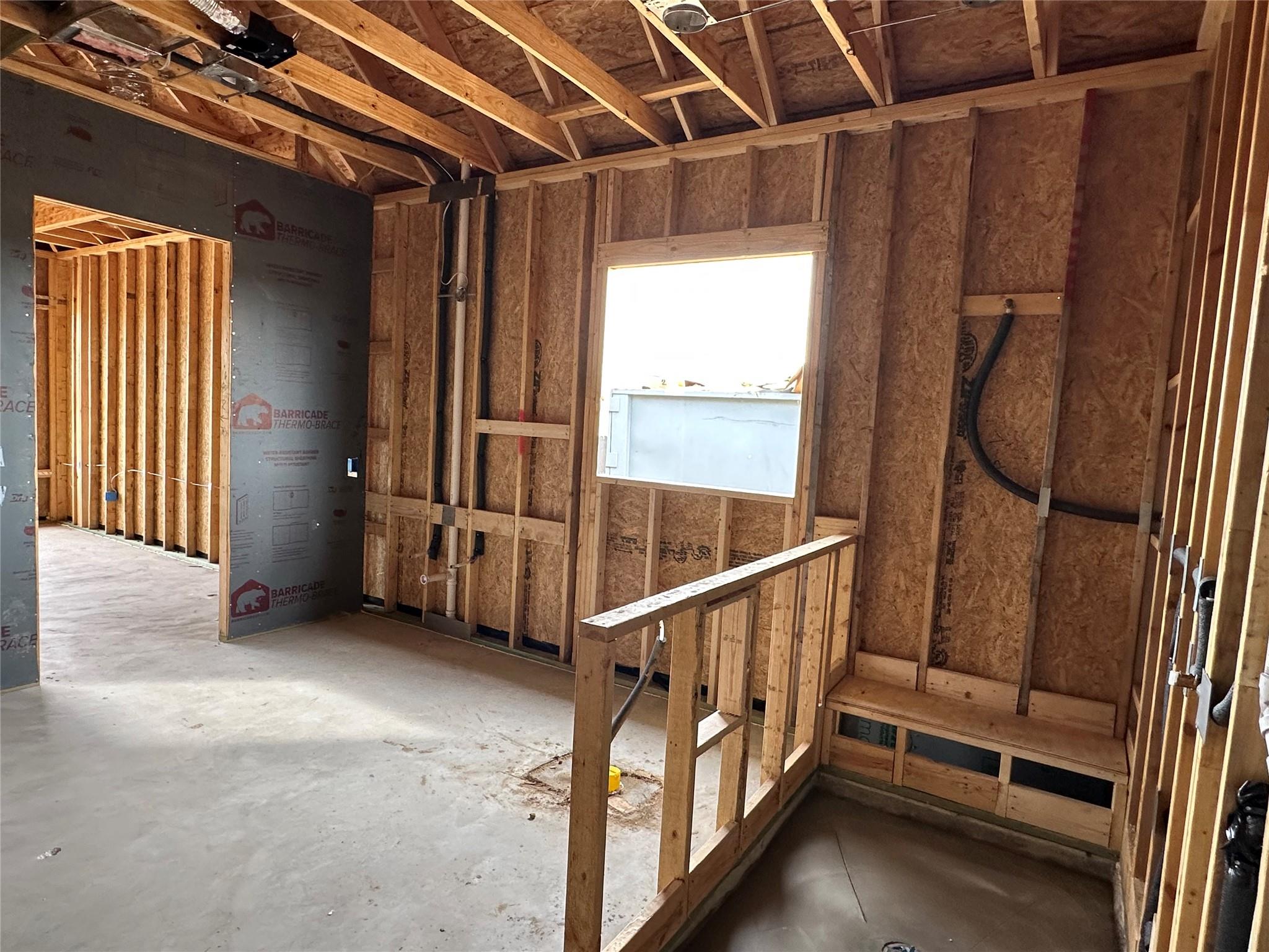 144 Agua Dulce, Bastrop, TX 78602