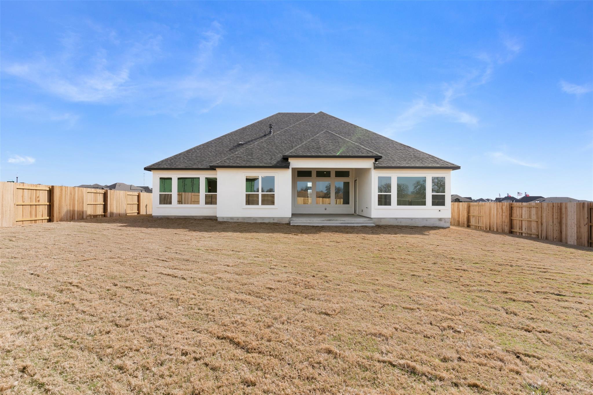 144 Agua Dulce, Bastrop, TX 78602