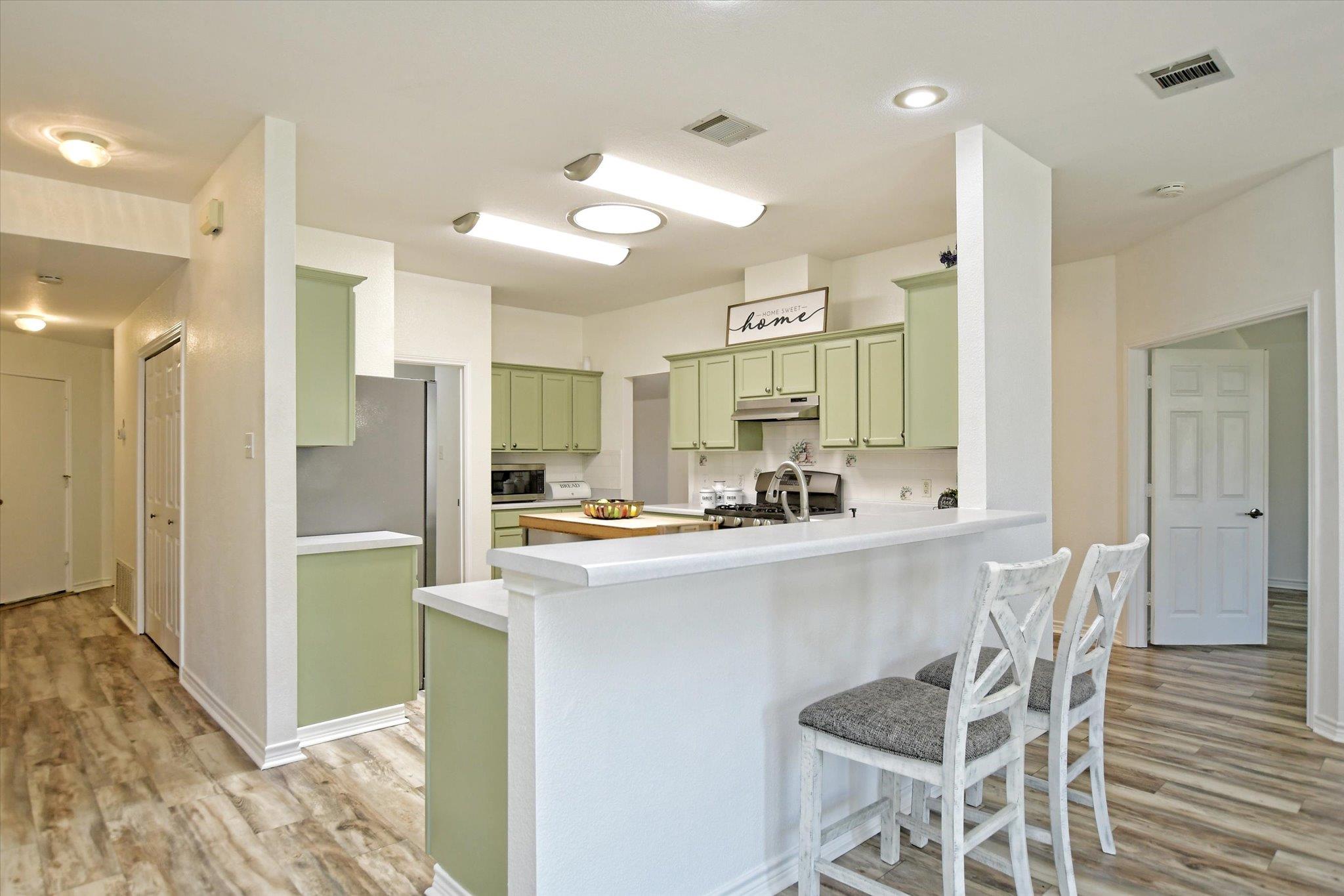 2305 Vernell Way, Round Rock, TX 78664