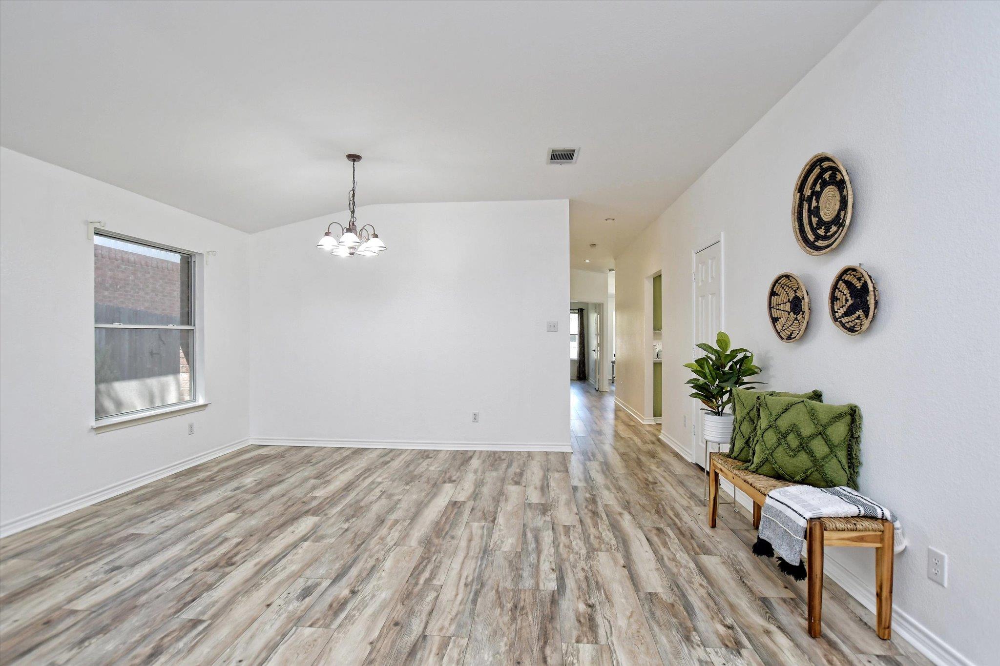 2305 Vernell Way, Round Rock, TX 78664