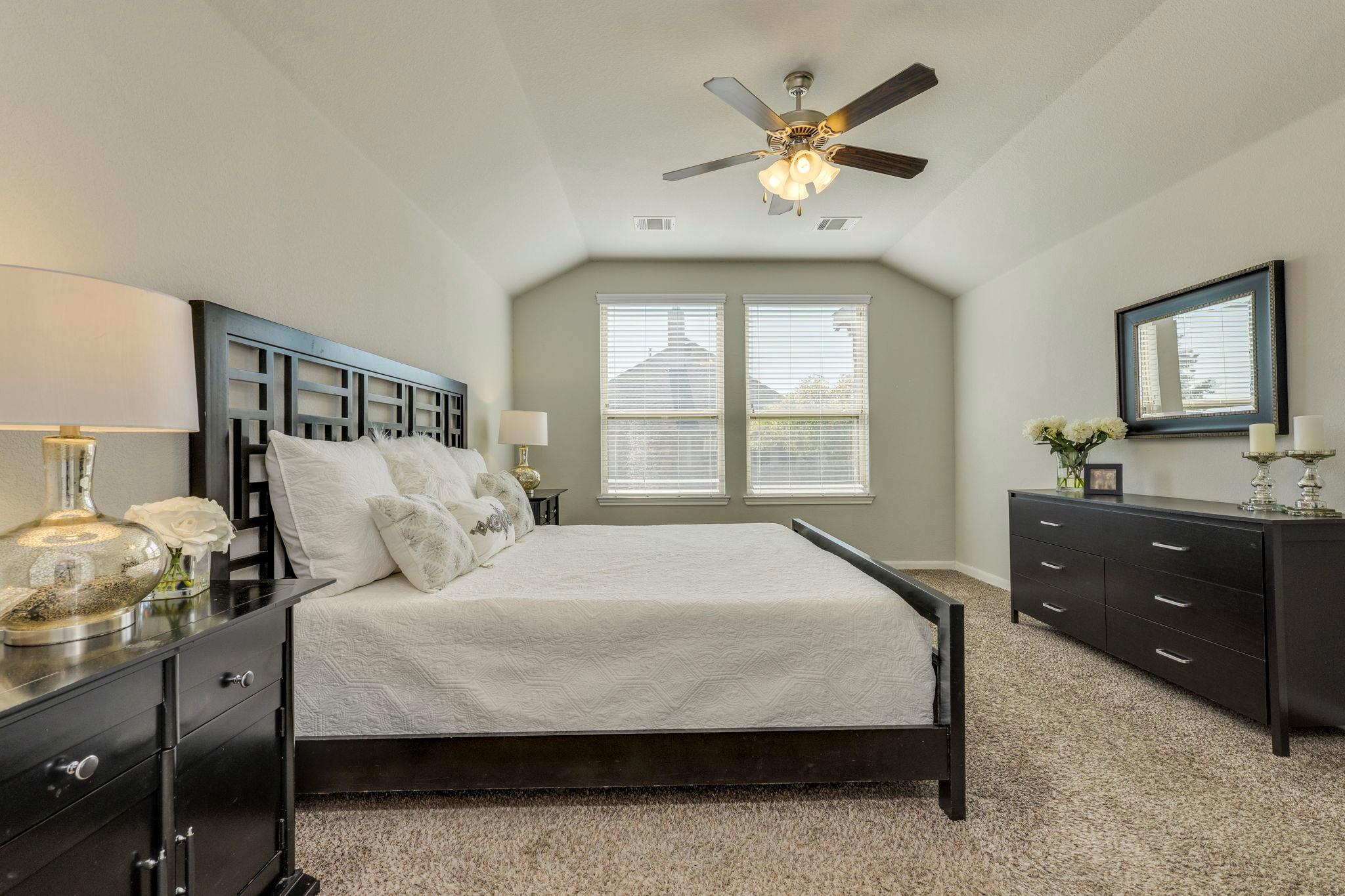 5861 Casstello Dr, Round Rock, TX 78665