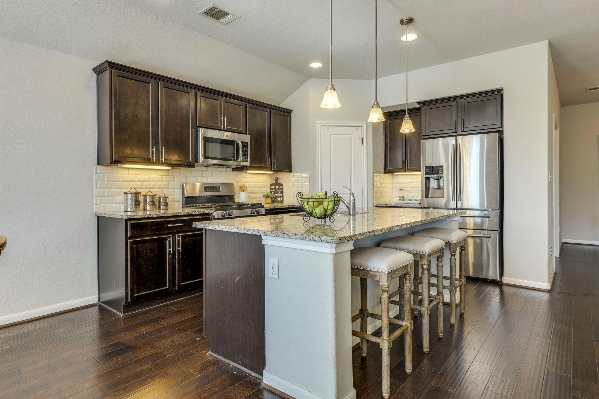 5861 Casstello Dr, Round Rock, TX 78665