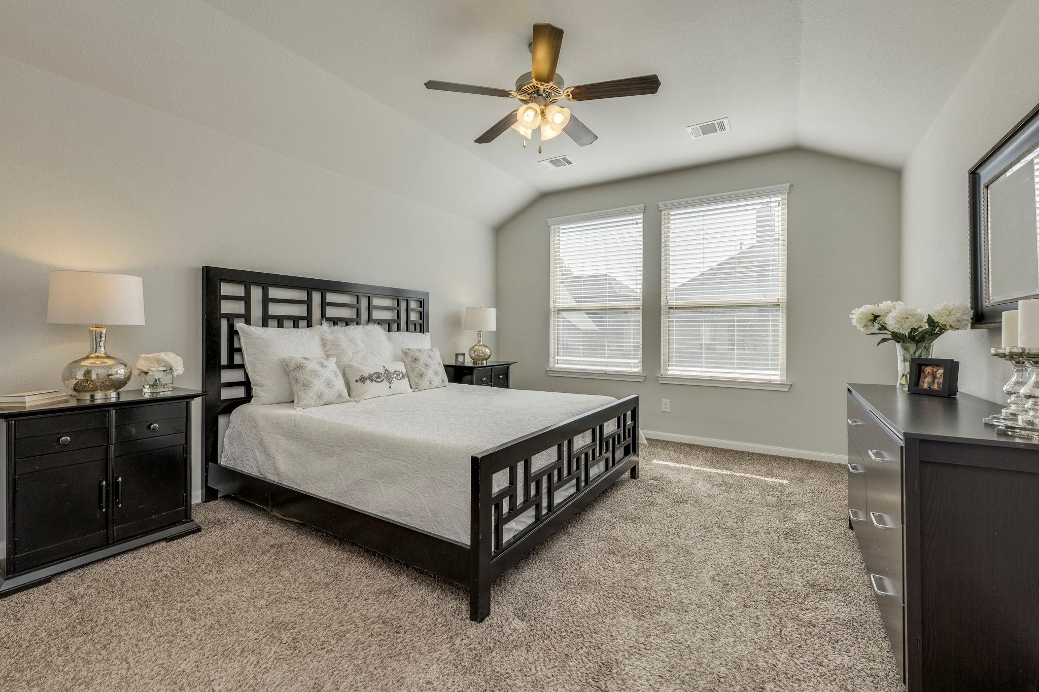 5861 Casstello Dr, Round Rock, TX 78665