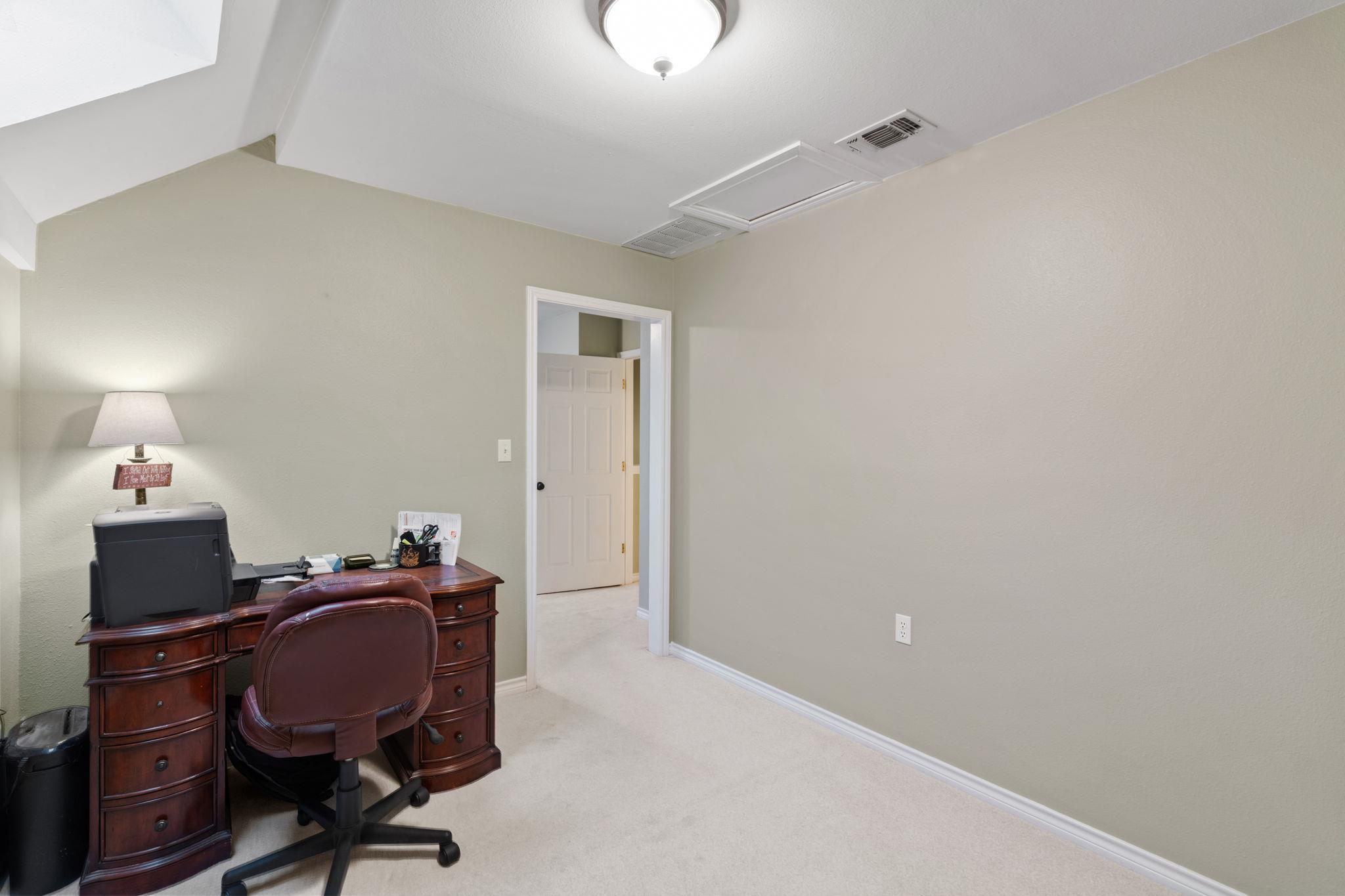 109 Lost Spur, Horseshoe Bay, TX 78657