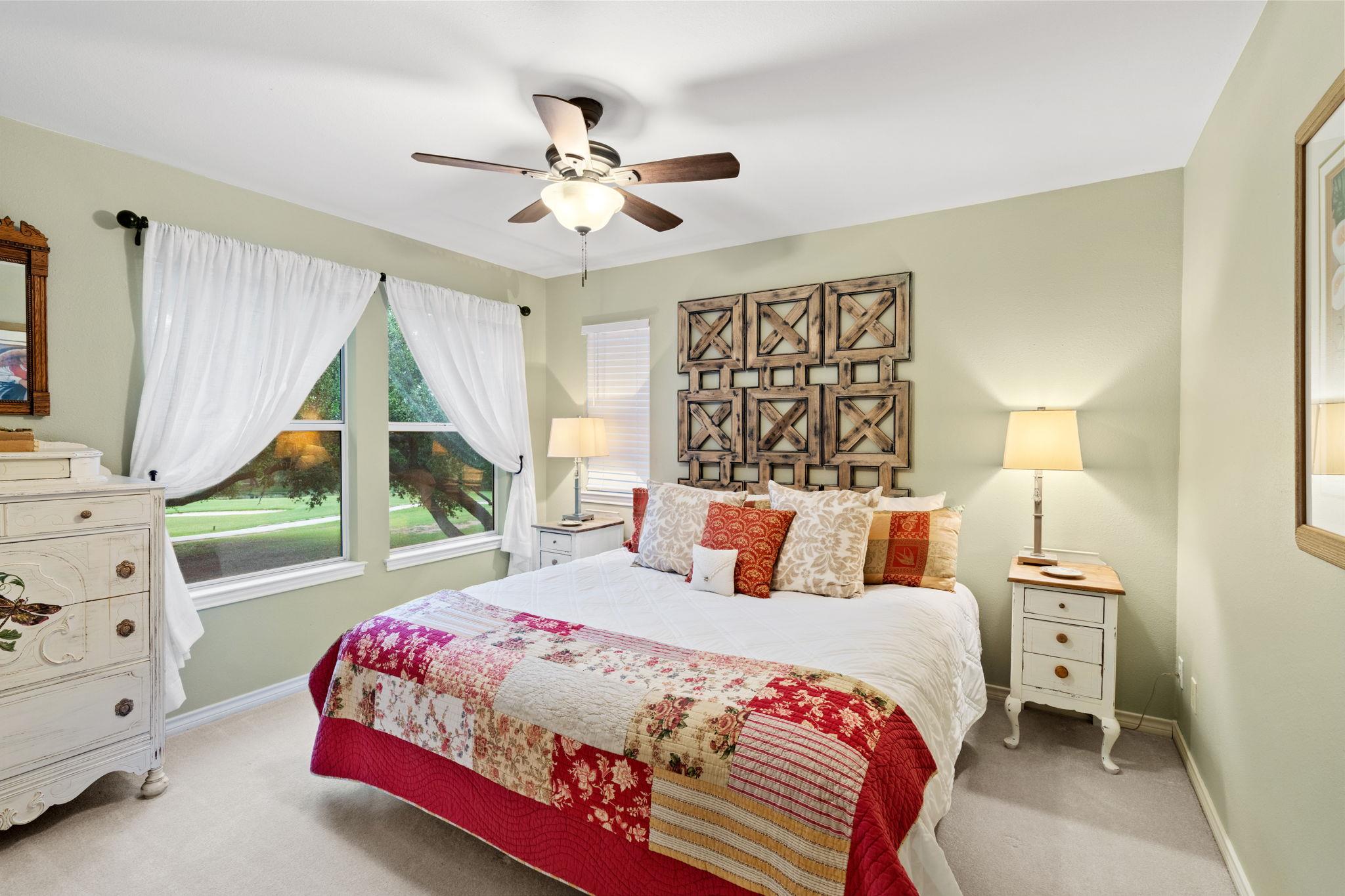 109 Lost Spur, Horseshoe Bay, TX 78657