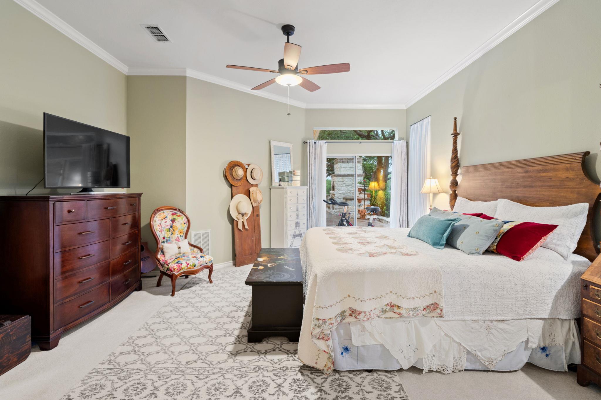 109 Lost Spur, Horseshoe Bay, TX 78657