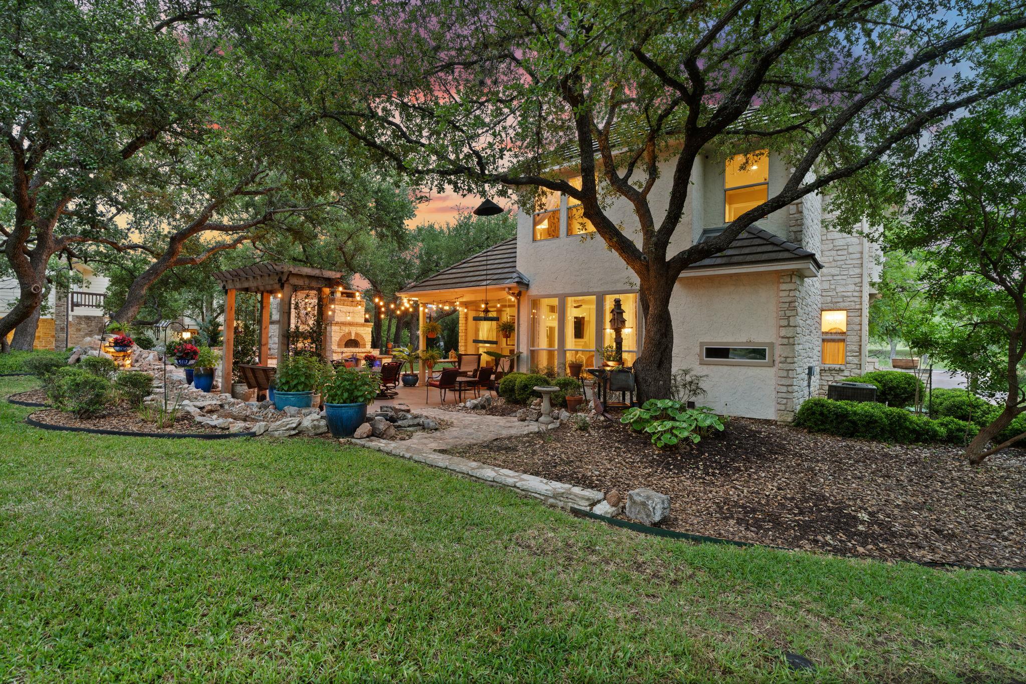 109 Lost Spur, Horseshoe Bay, TX 78657