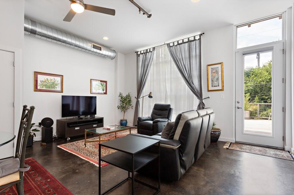 1601 E Cesar Chavez St # 207, Austin, TX 78702