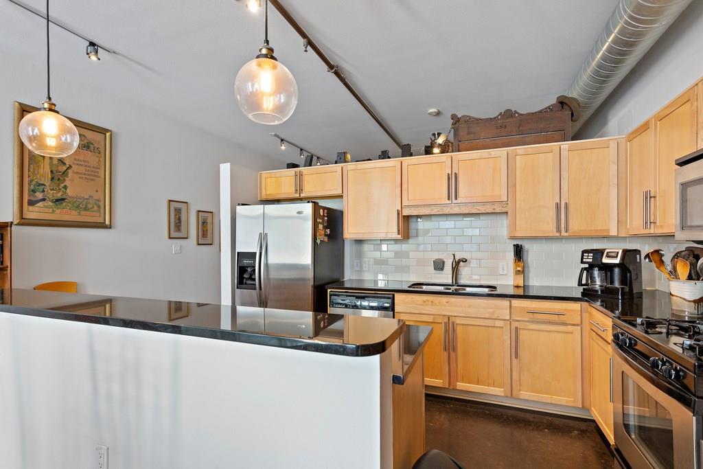 1601 E Cesar Chavez St # 207, Austin, TX 78702