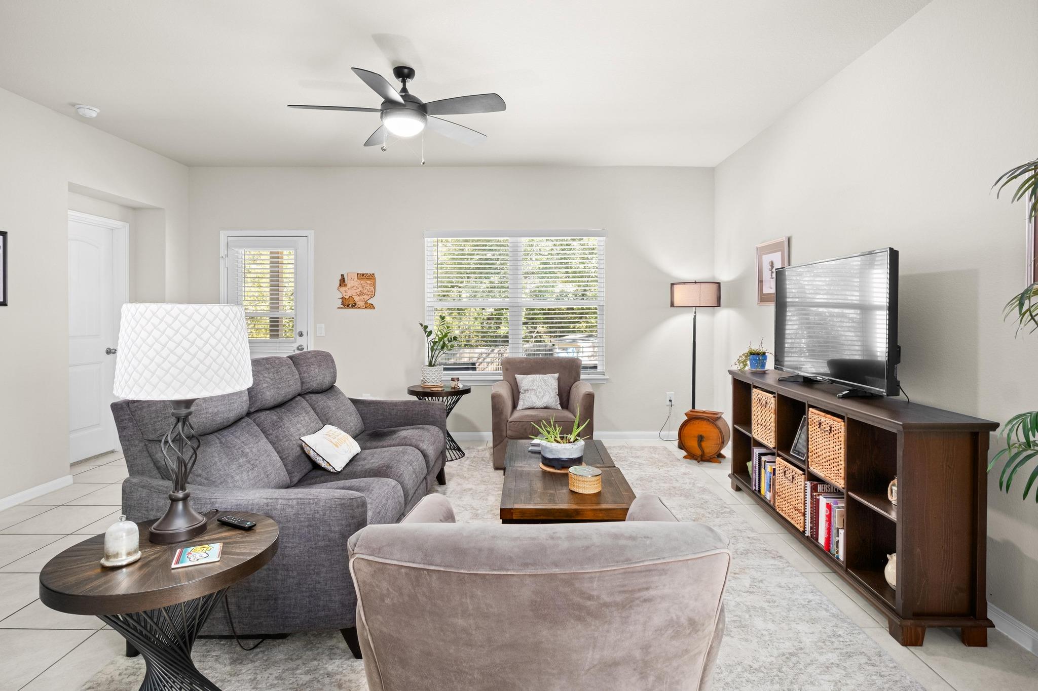 6608 Branrust Dr, Austin, TX 78744